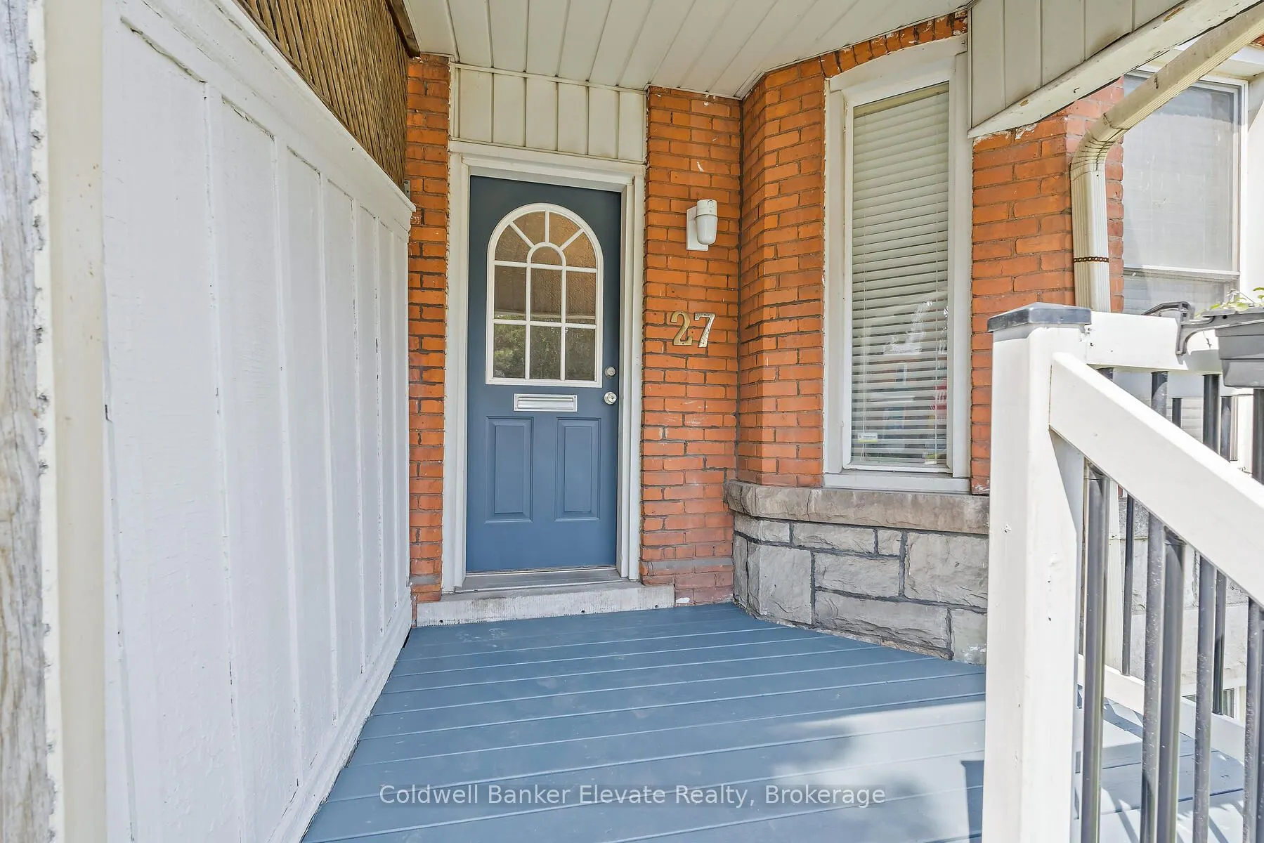 27 Tisdale Street N