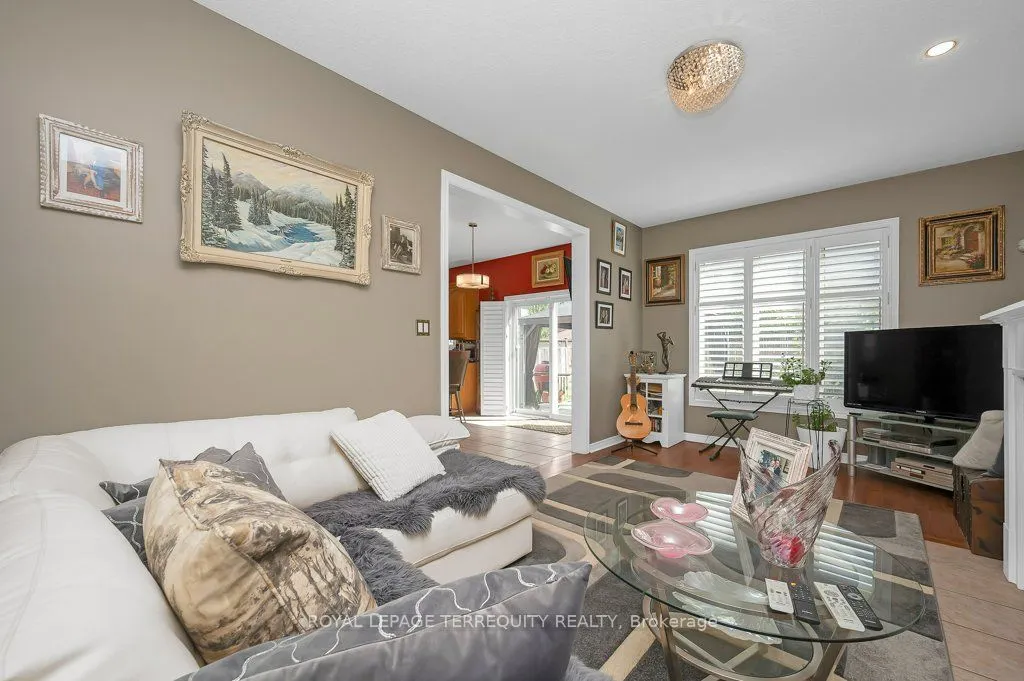 15 Armour Crescent