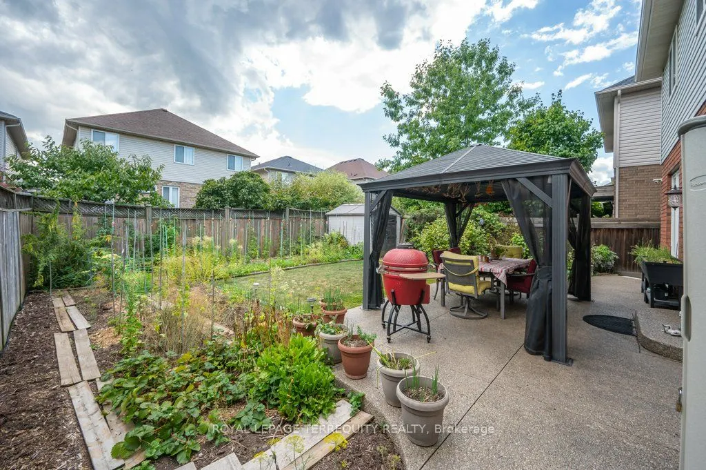 15 Armour Crescent