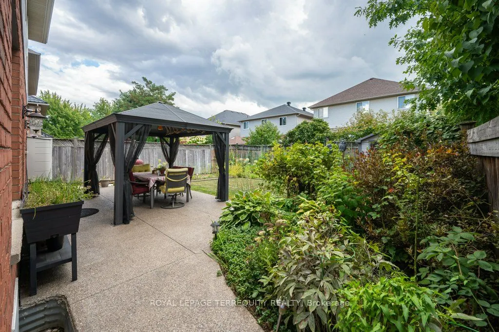 15 Armour Crescent