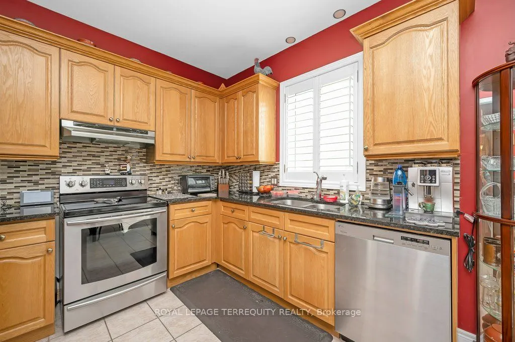 15 Armour Crescent