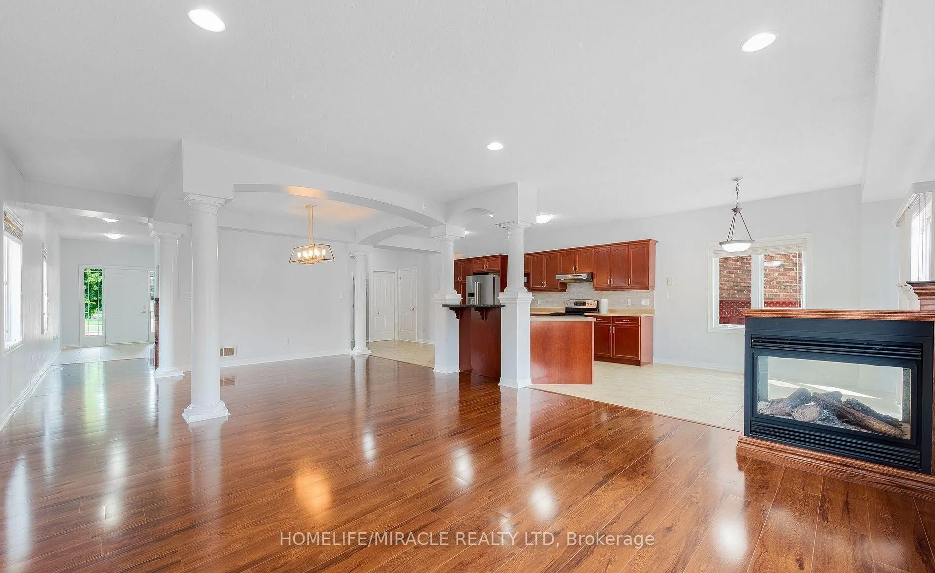 3181 Bayham Lane
