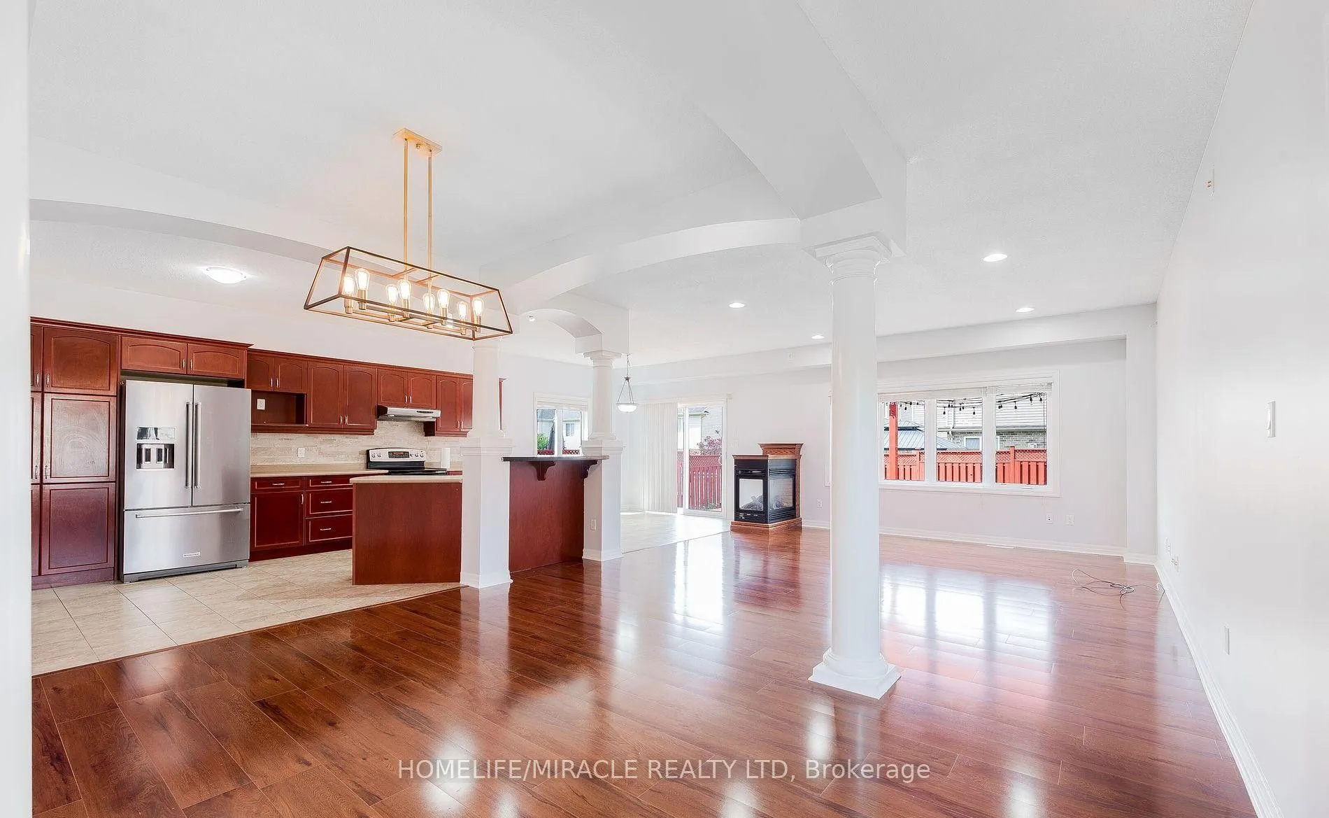 3181 Bayham Lane