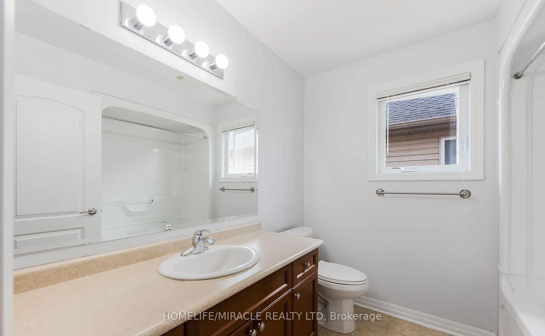 3181 Bayham Lane