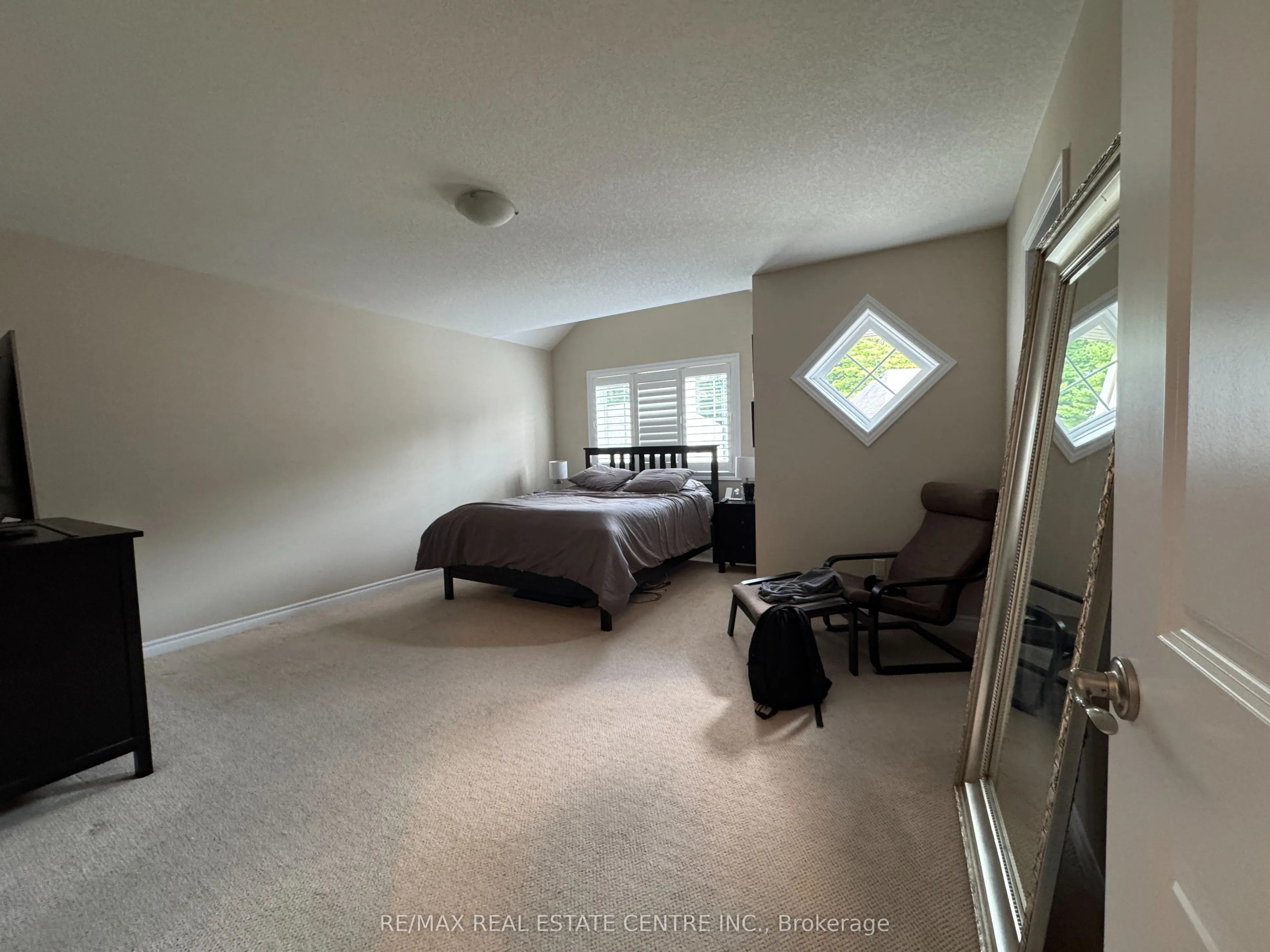 635 Saginaw Parkway, #48