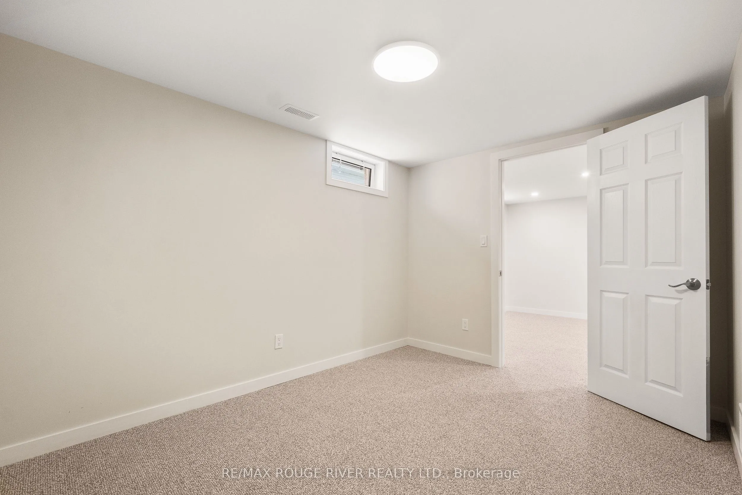 363 Campbell Street