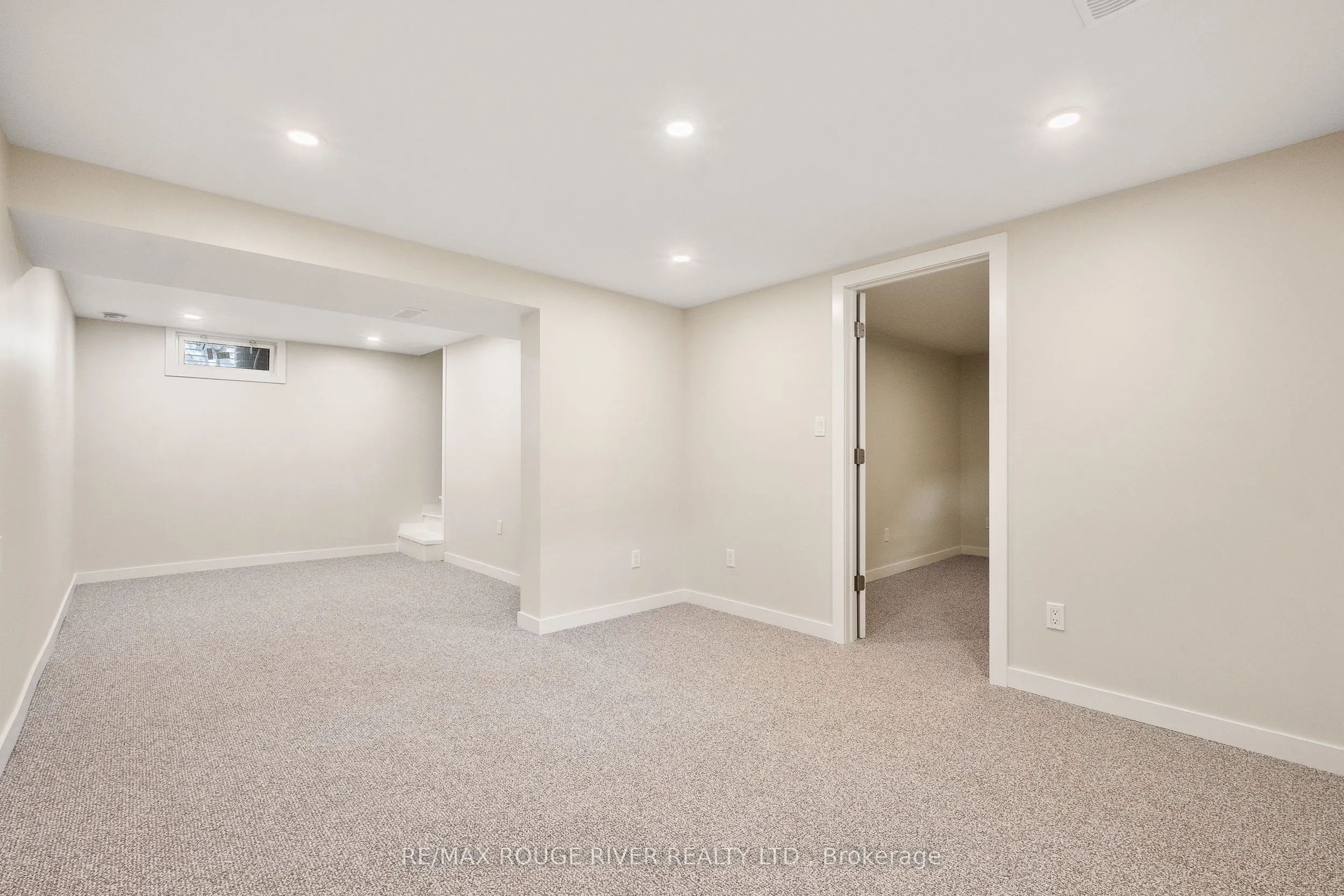 363 Campbell Street