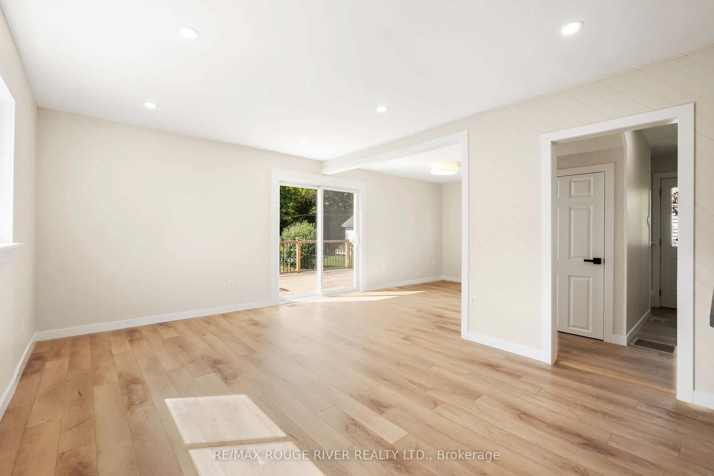 363 Campbell Street