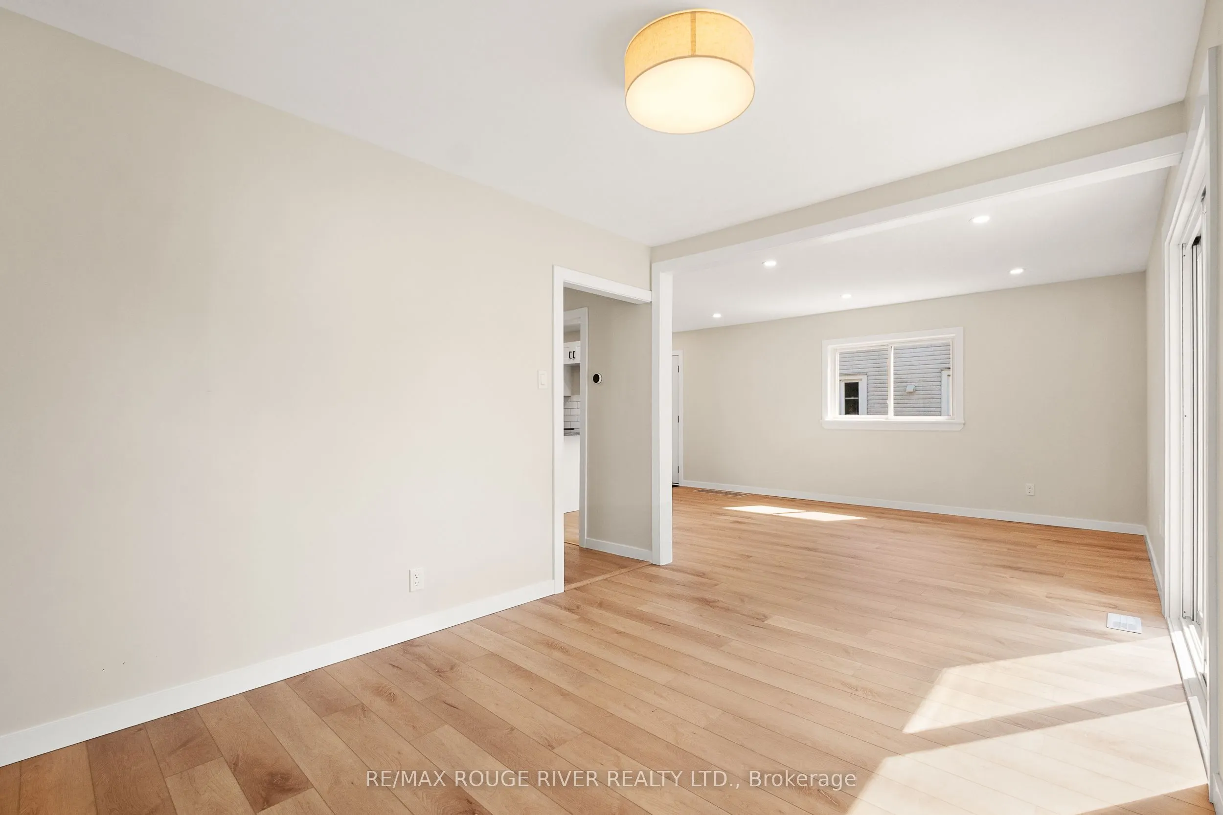 363 Campbell Street