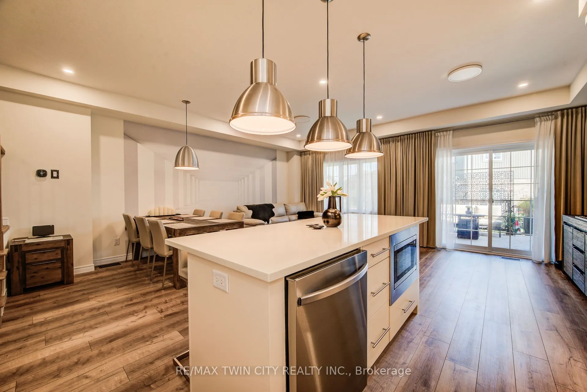 350 Oloane Avenue, #43