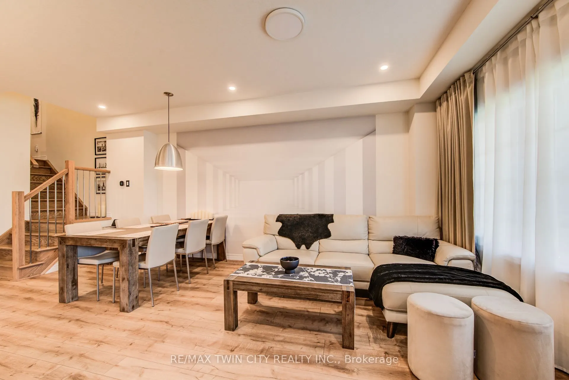 350 Oloane Avenue, #43