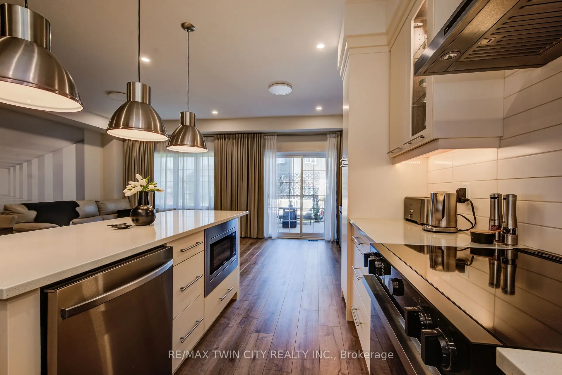350 Oloane Avenue, #43