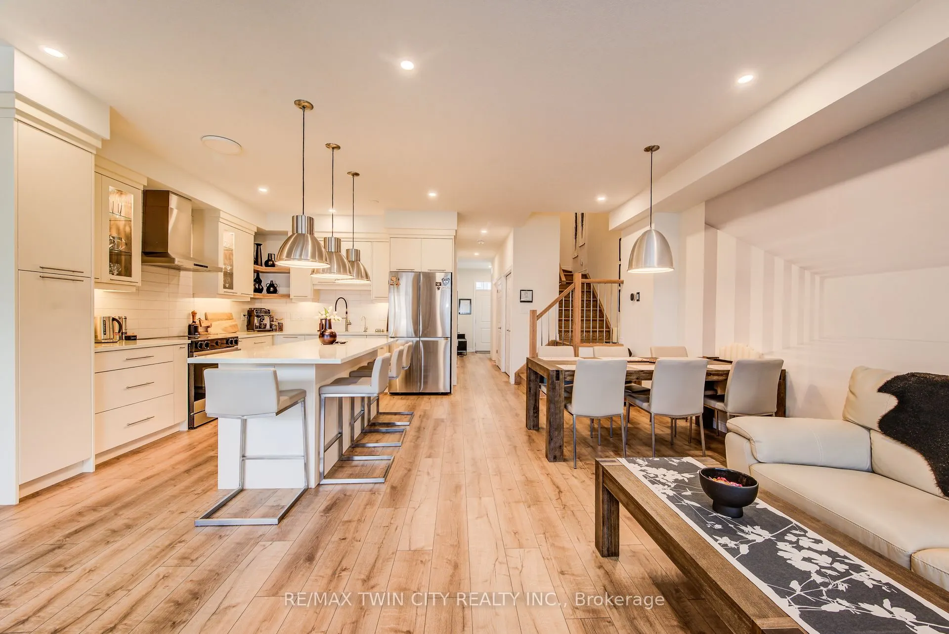 350 Oloane Avenue, #43