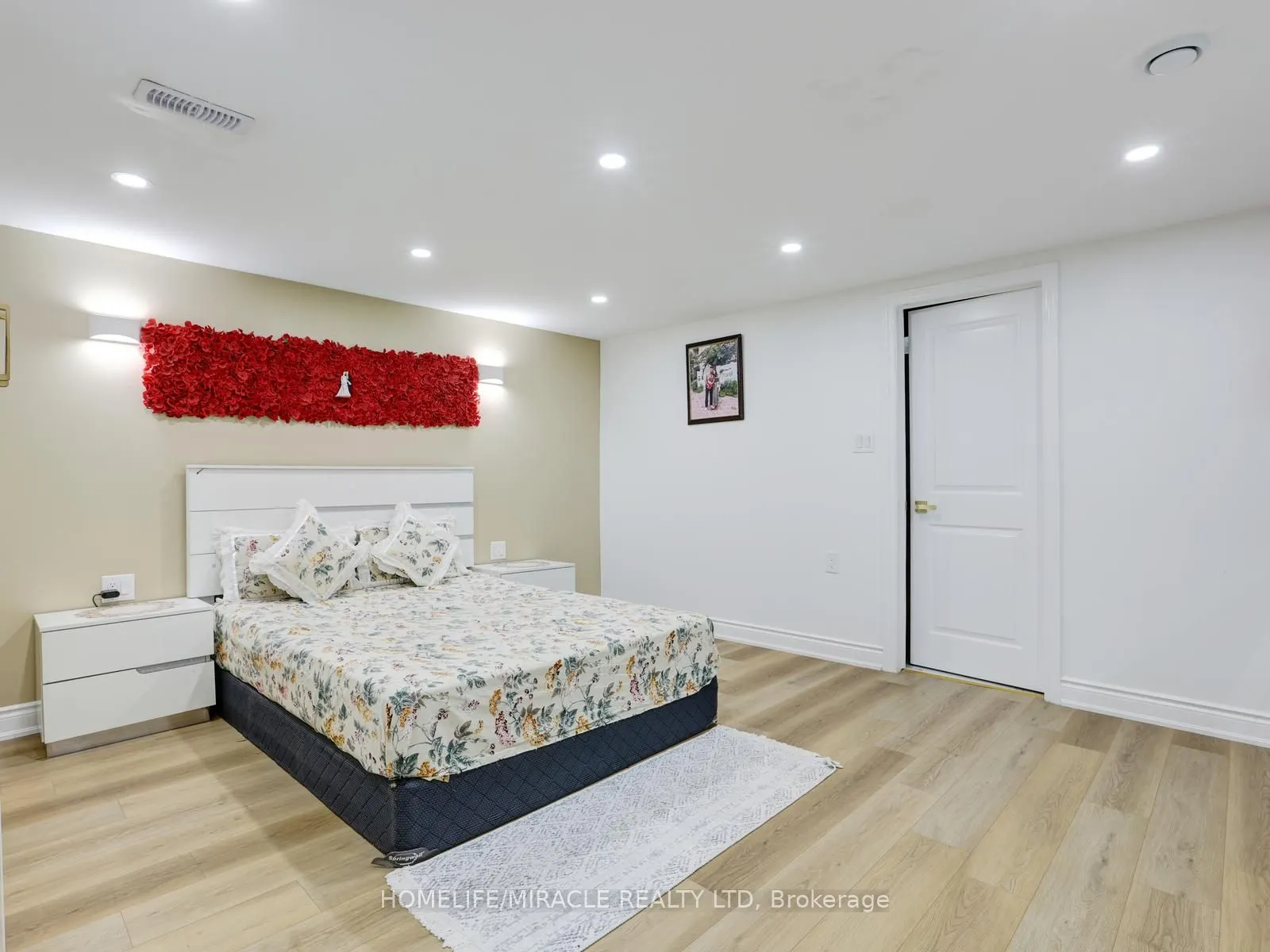 128 Macatee Place