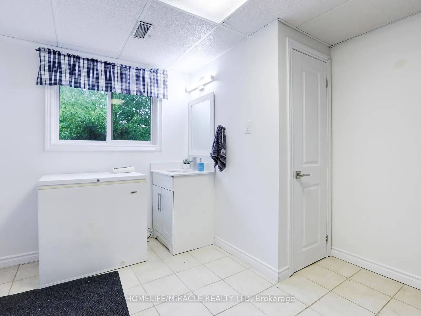 128 Macatee Place