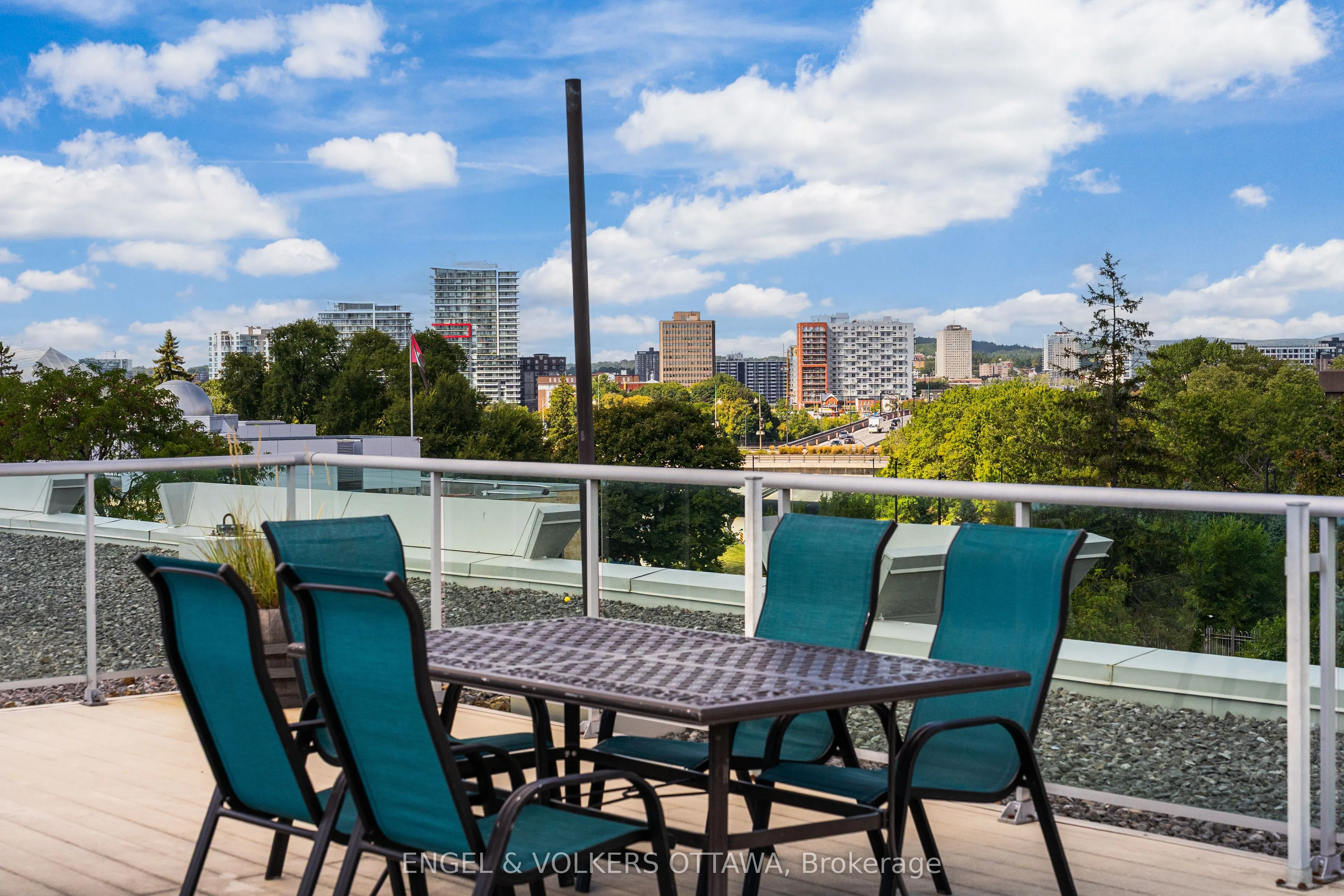 205 Bolton Street, #206