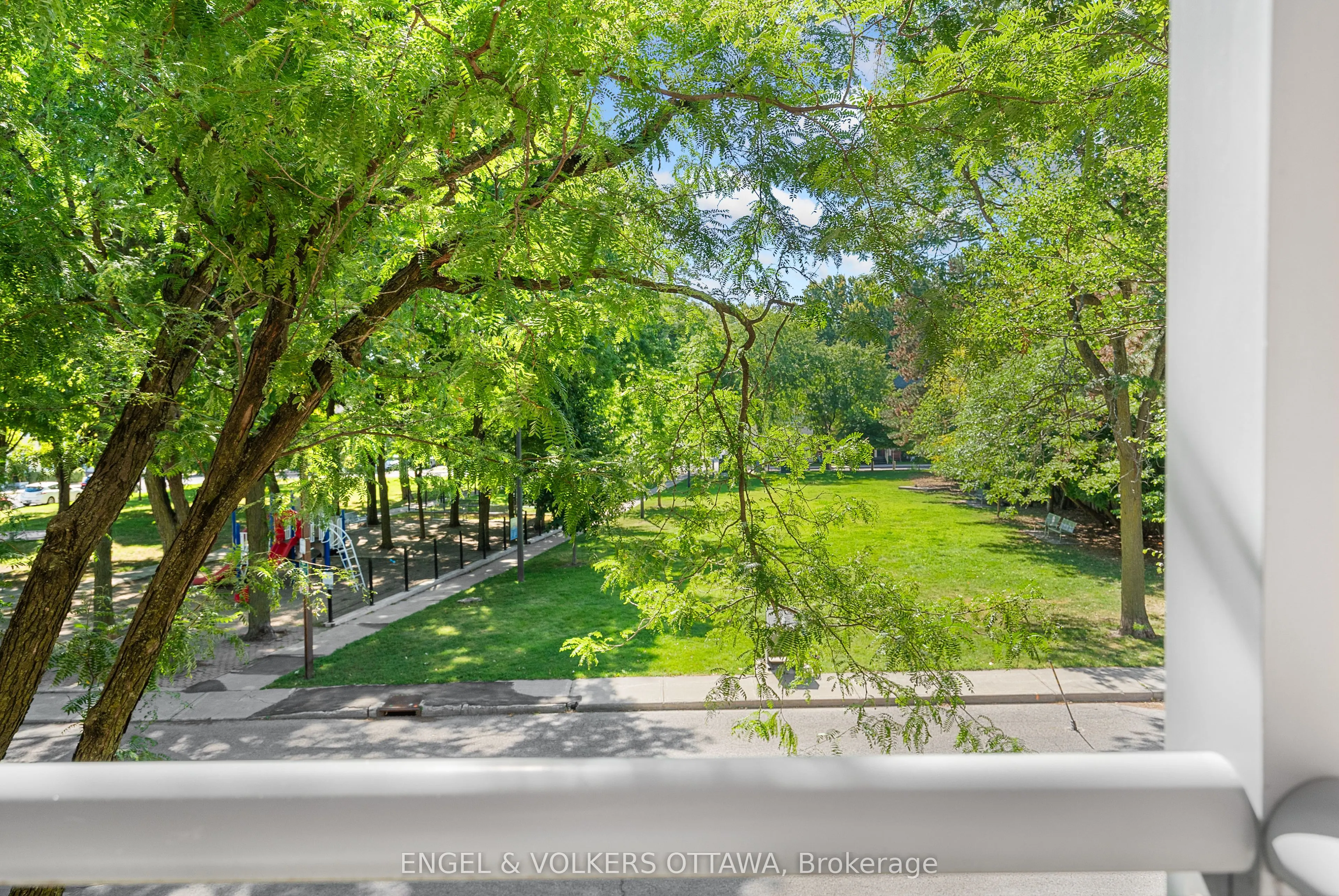205 Bolton Street, #206