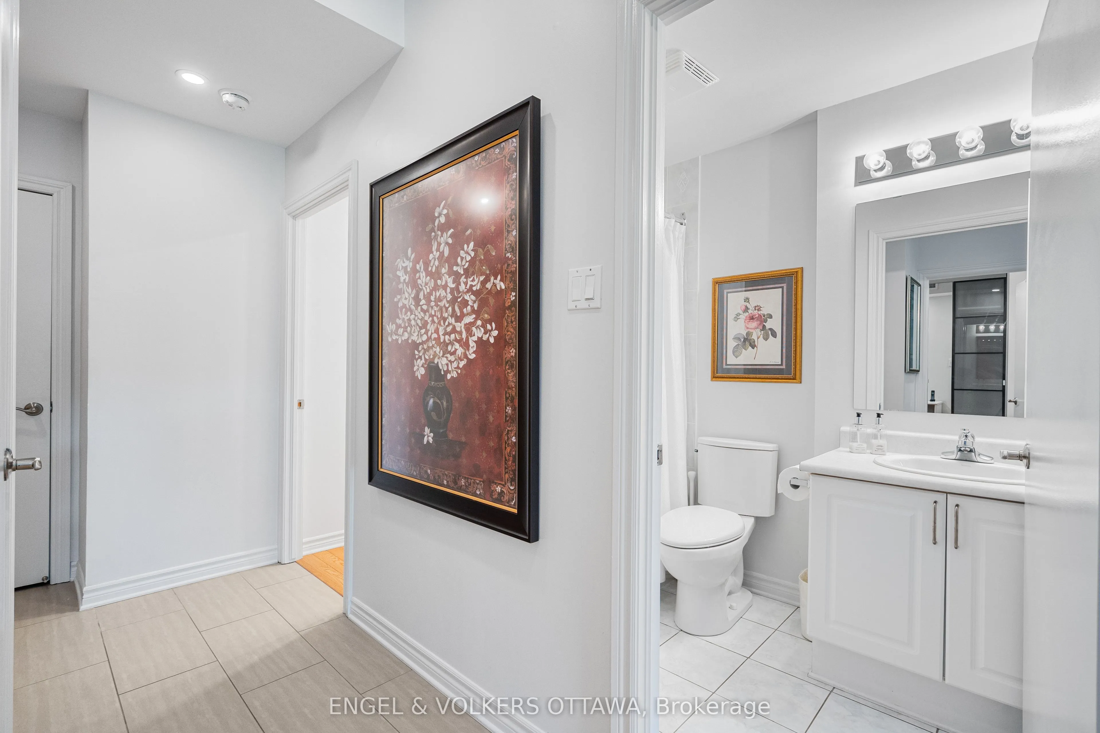 205 Bolton Street, #206