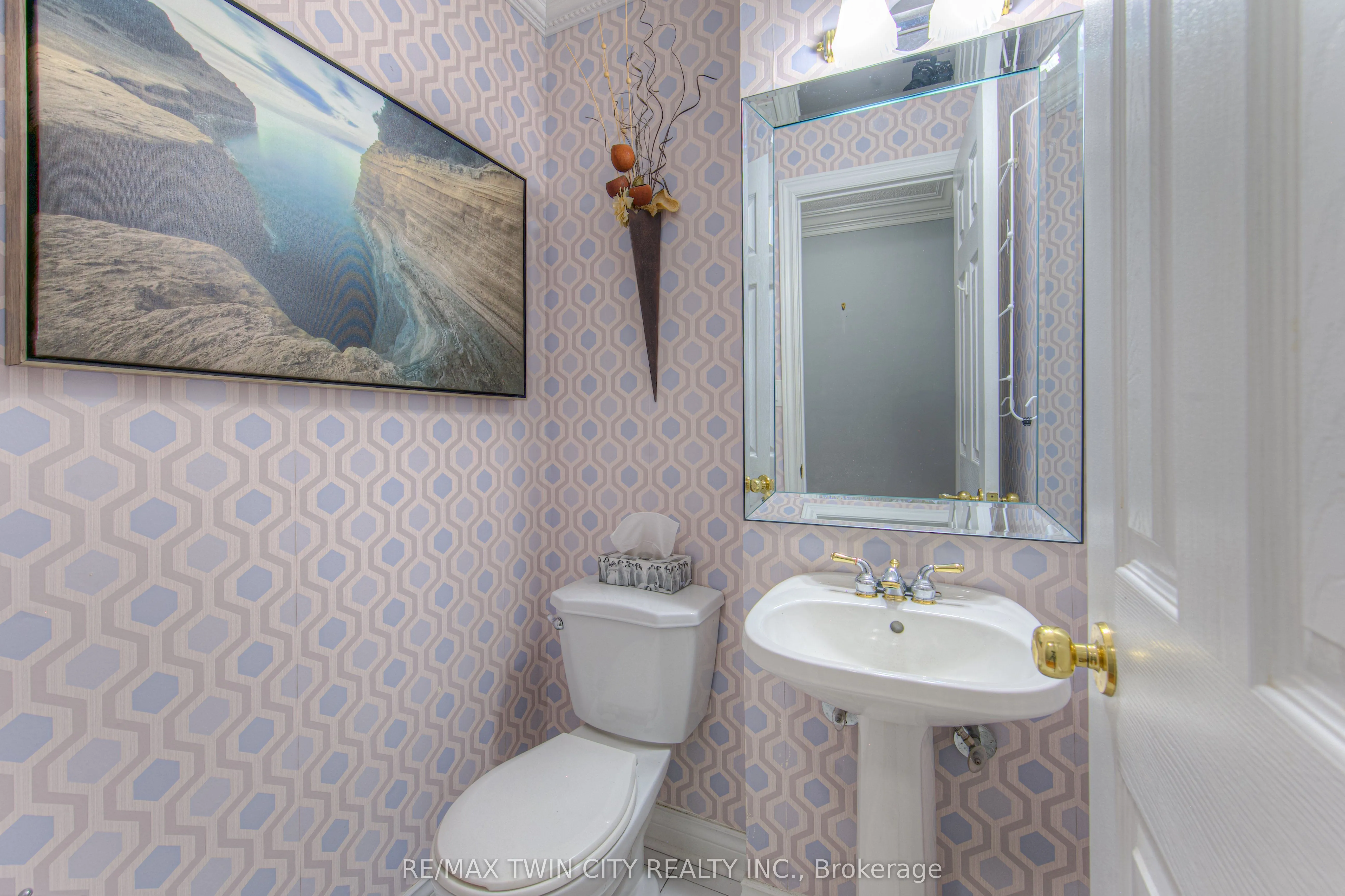 315 HAYHURST Road, #315