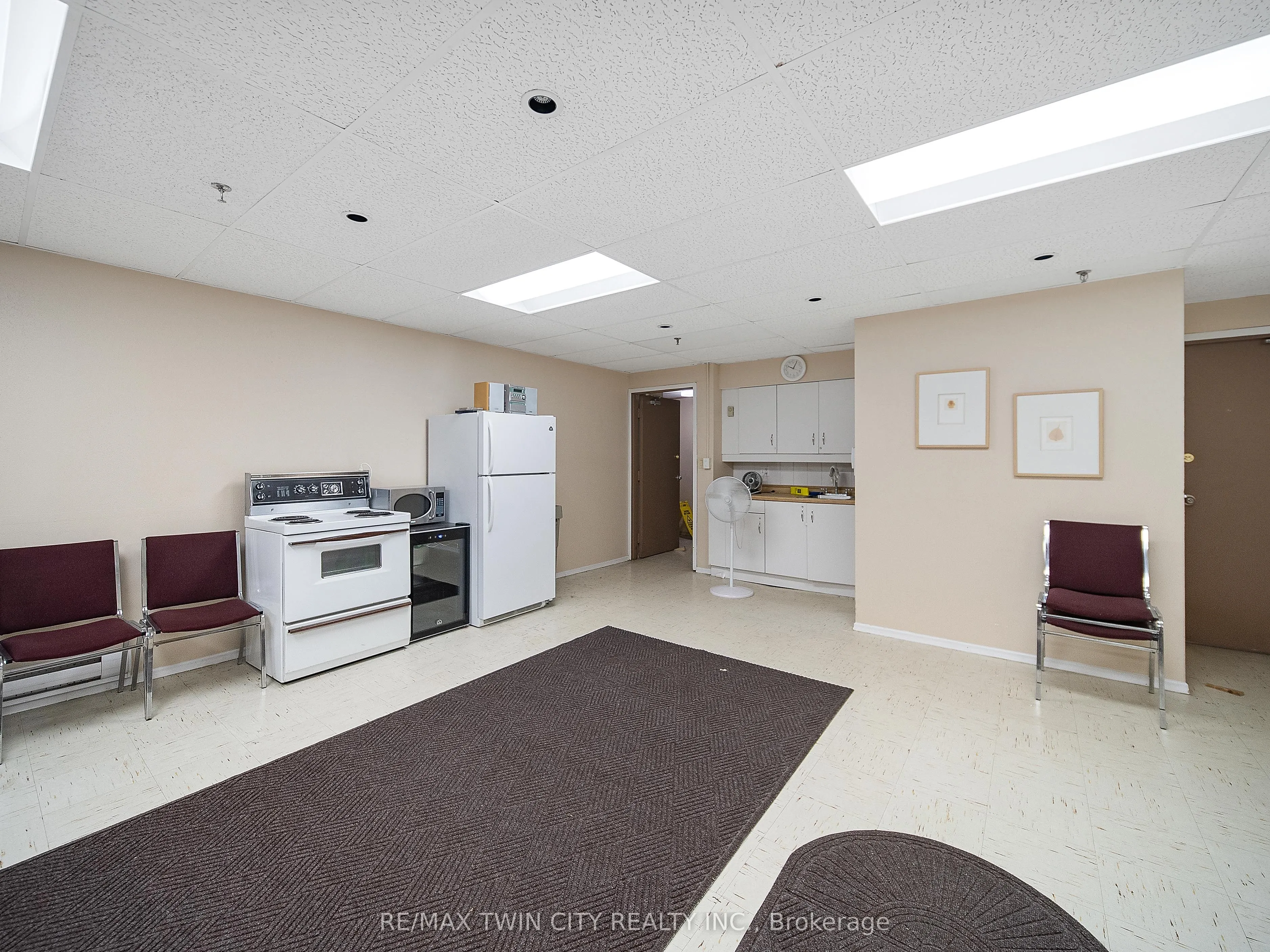 315 HAYHURST Road, #315