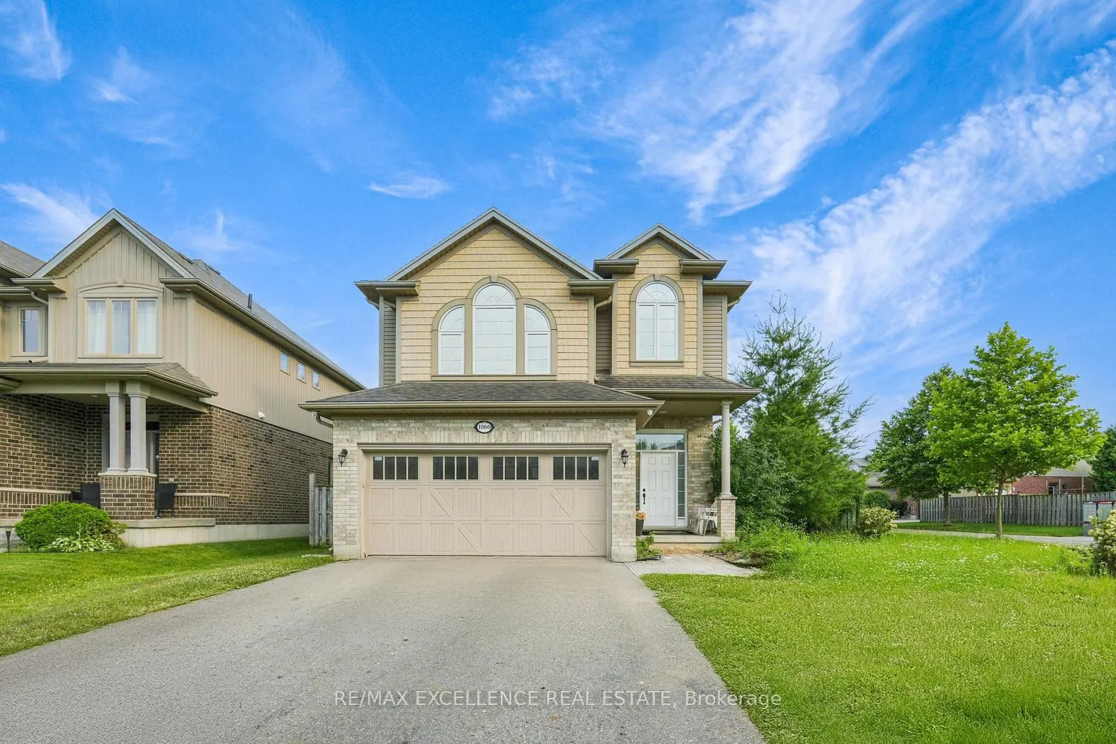 1860 Devos Drive