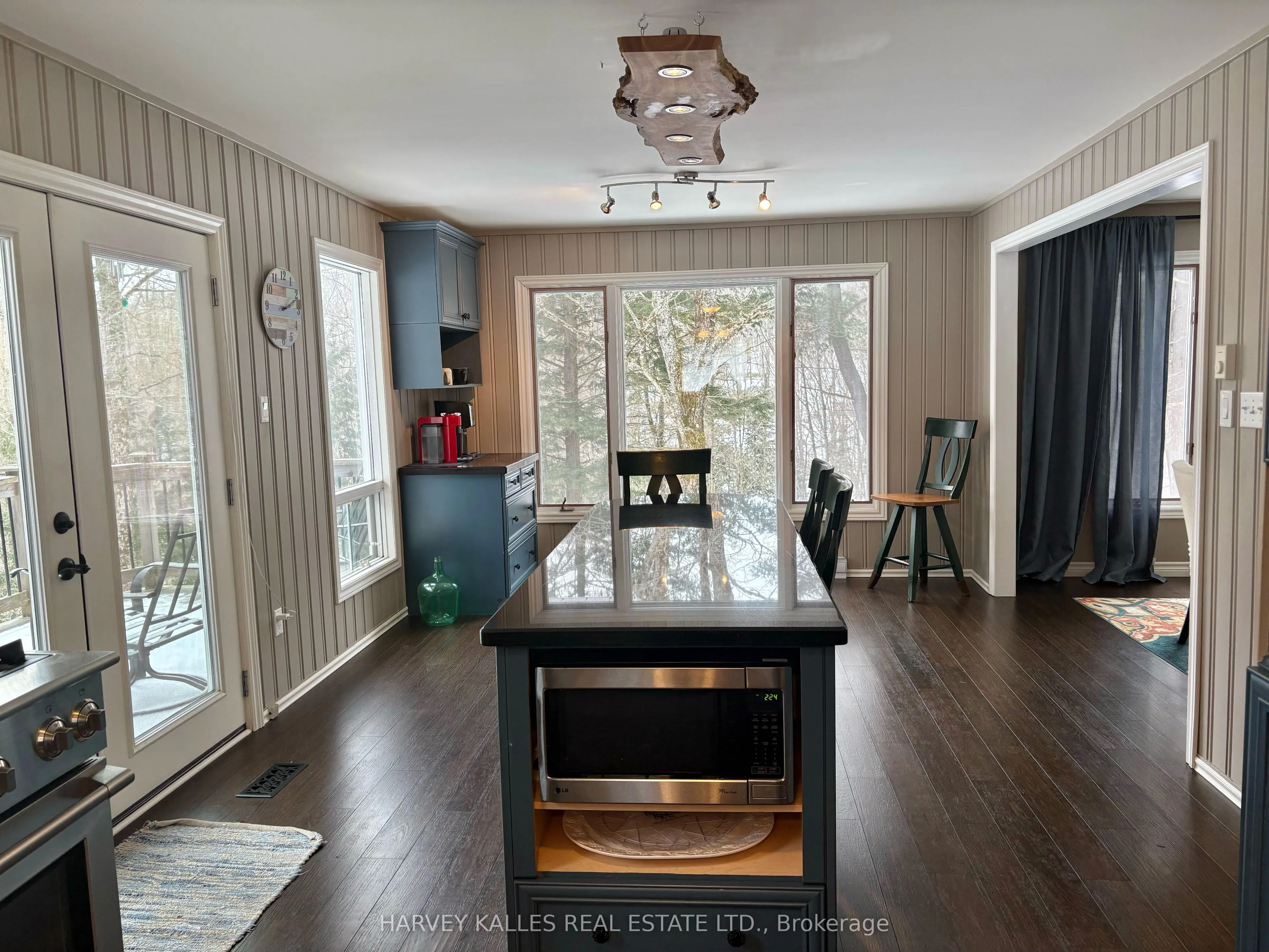 1047 RANSLEY Road