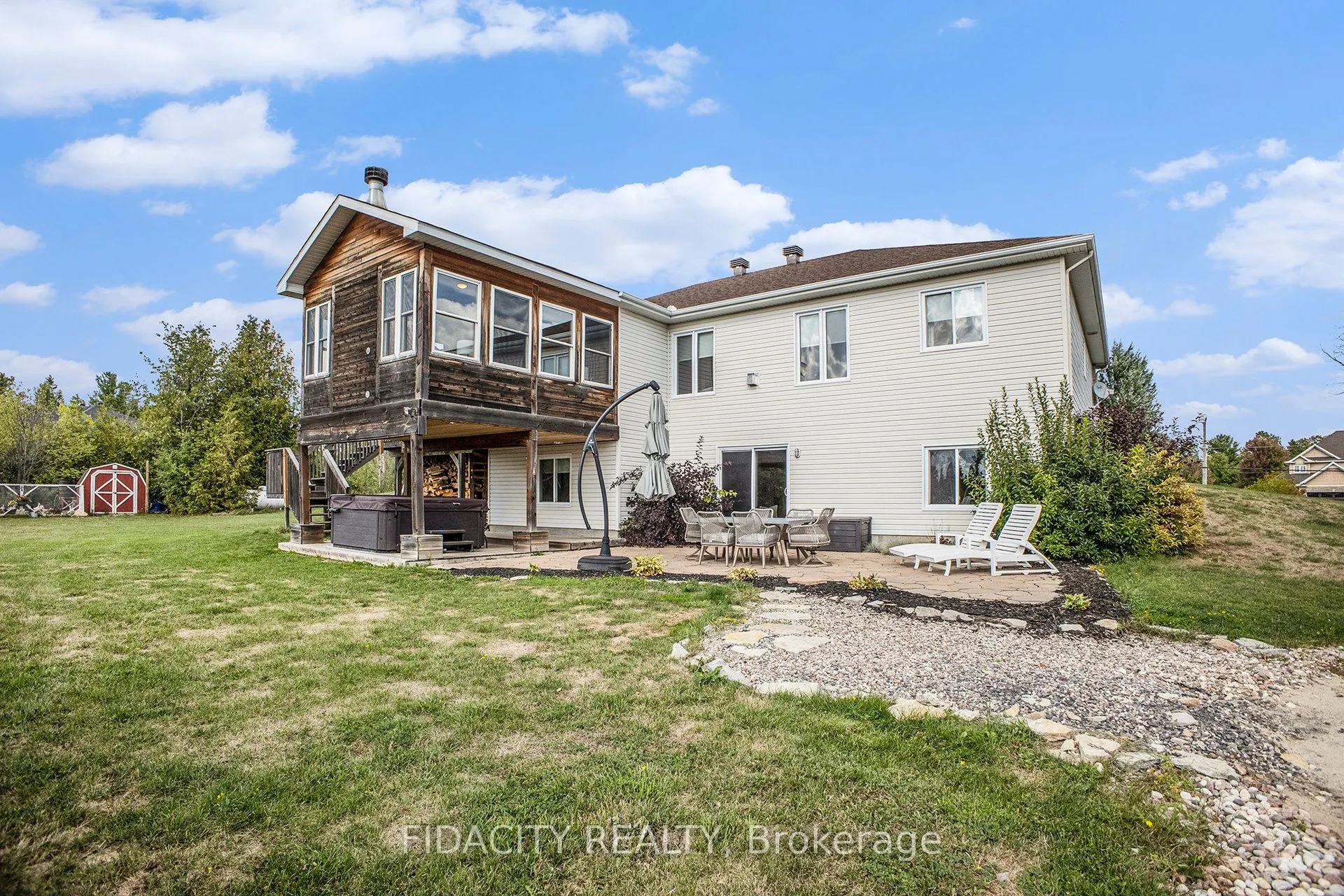 16 Canadian Drive