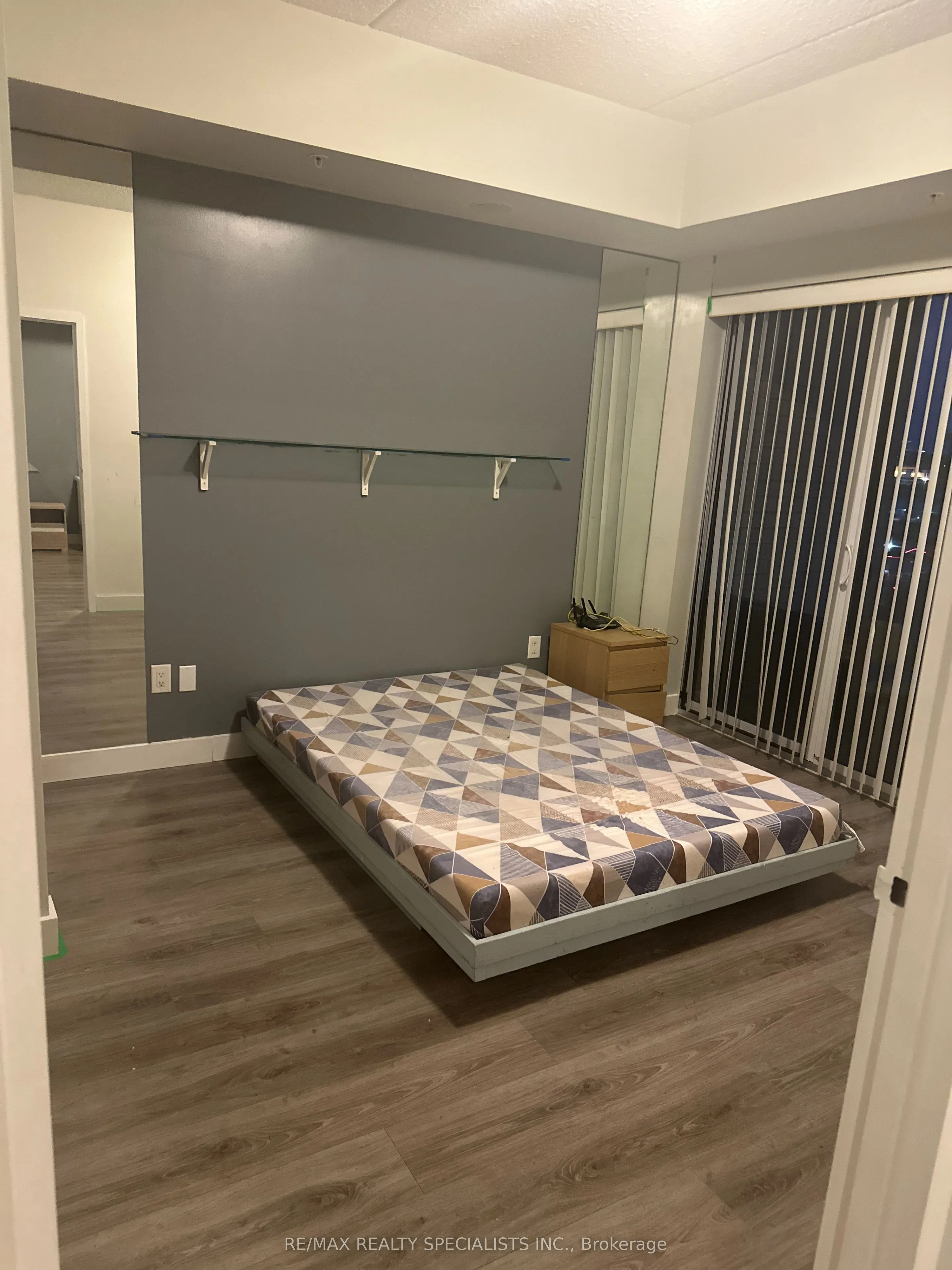 318 SPRUCE Street, #501