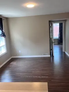 26 Wentworth Street S, #2
