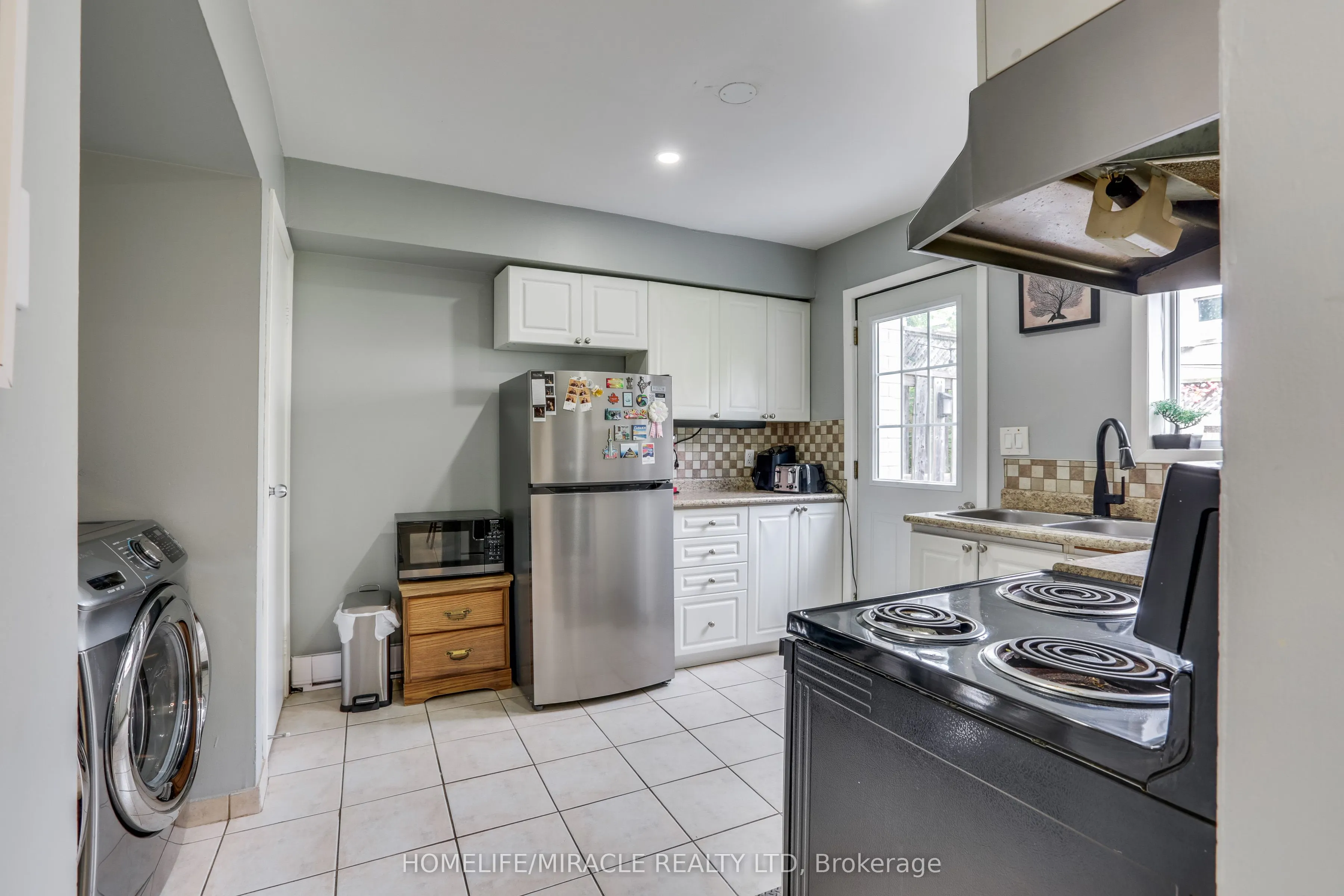 271 Thames Street, #19