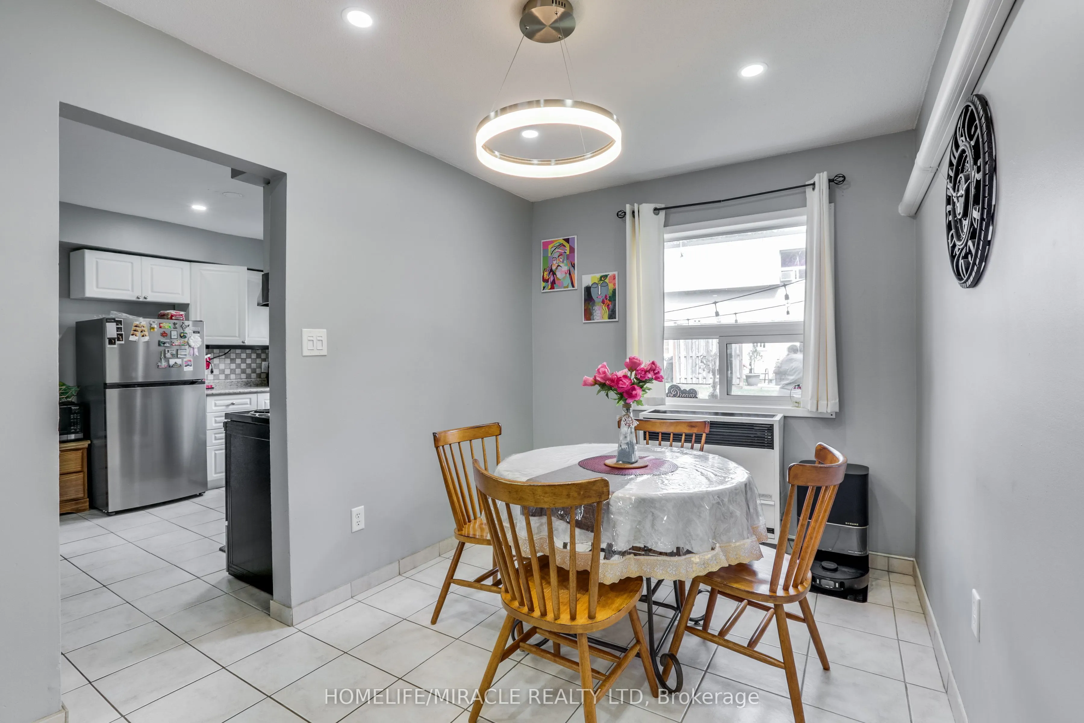 271 Thames Street, #19