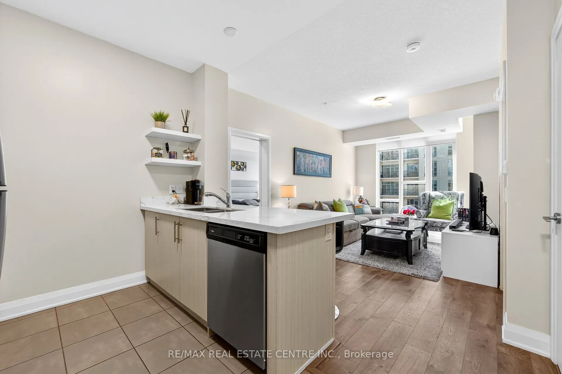 16 Concord Place, #402