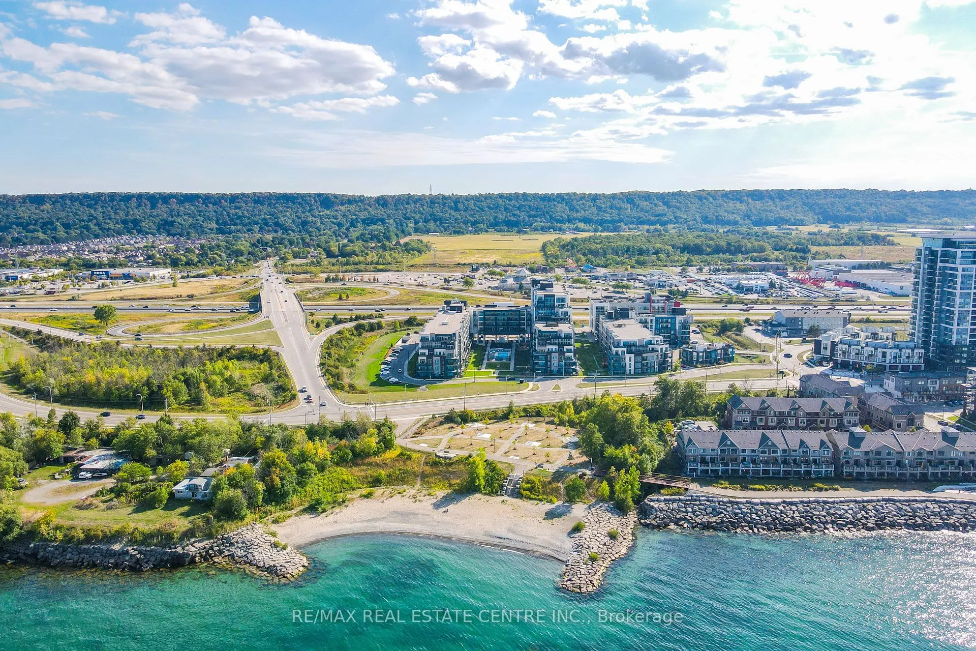 16 Concord Place, #402