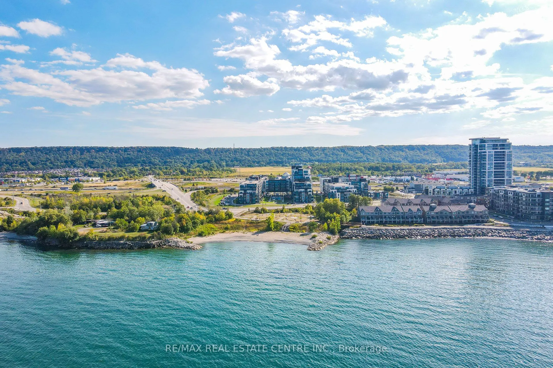 16 Concord Place, #402