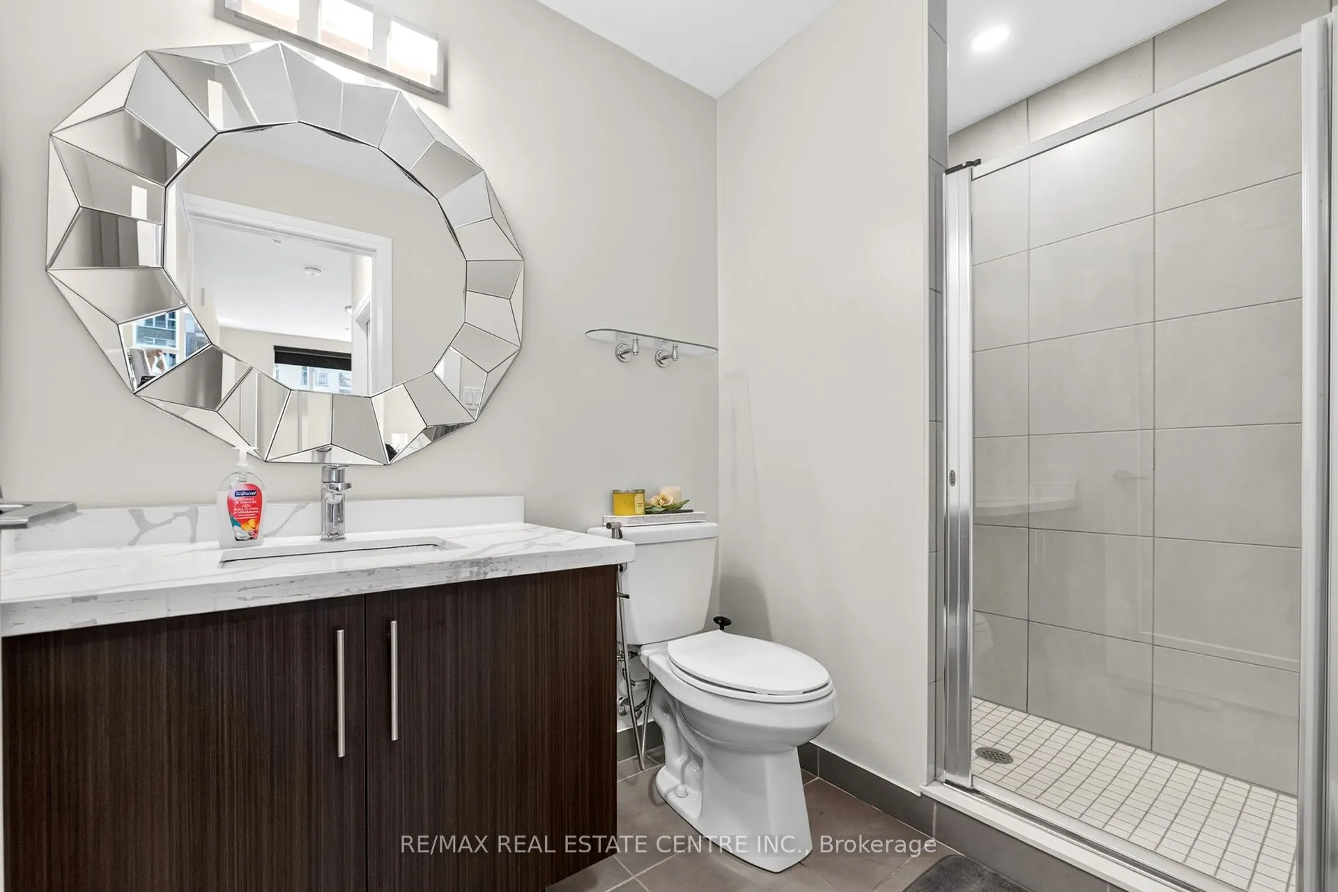 16 Concord Place, #402