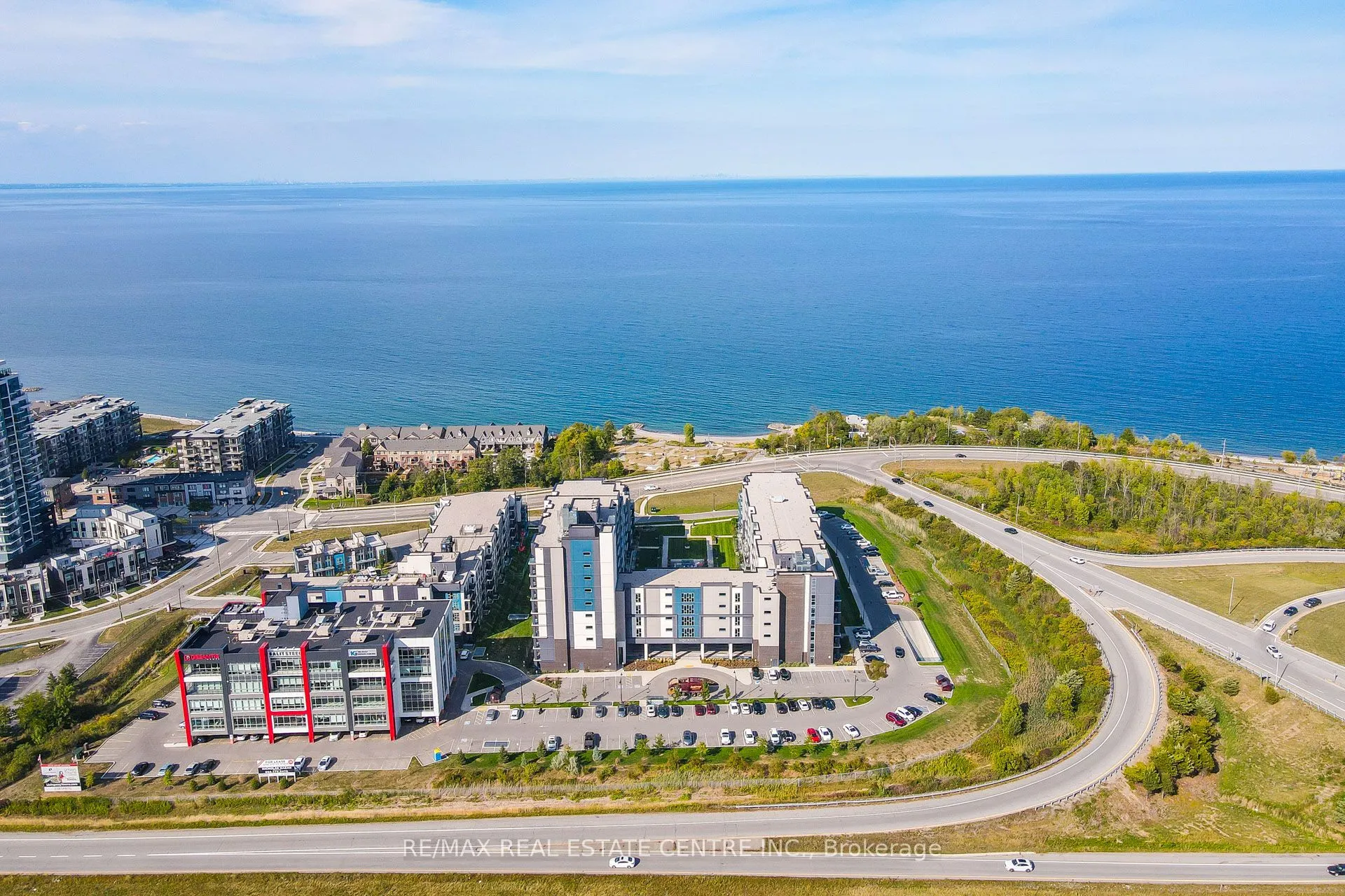 16 Concord Place, #402