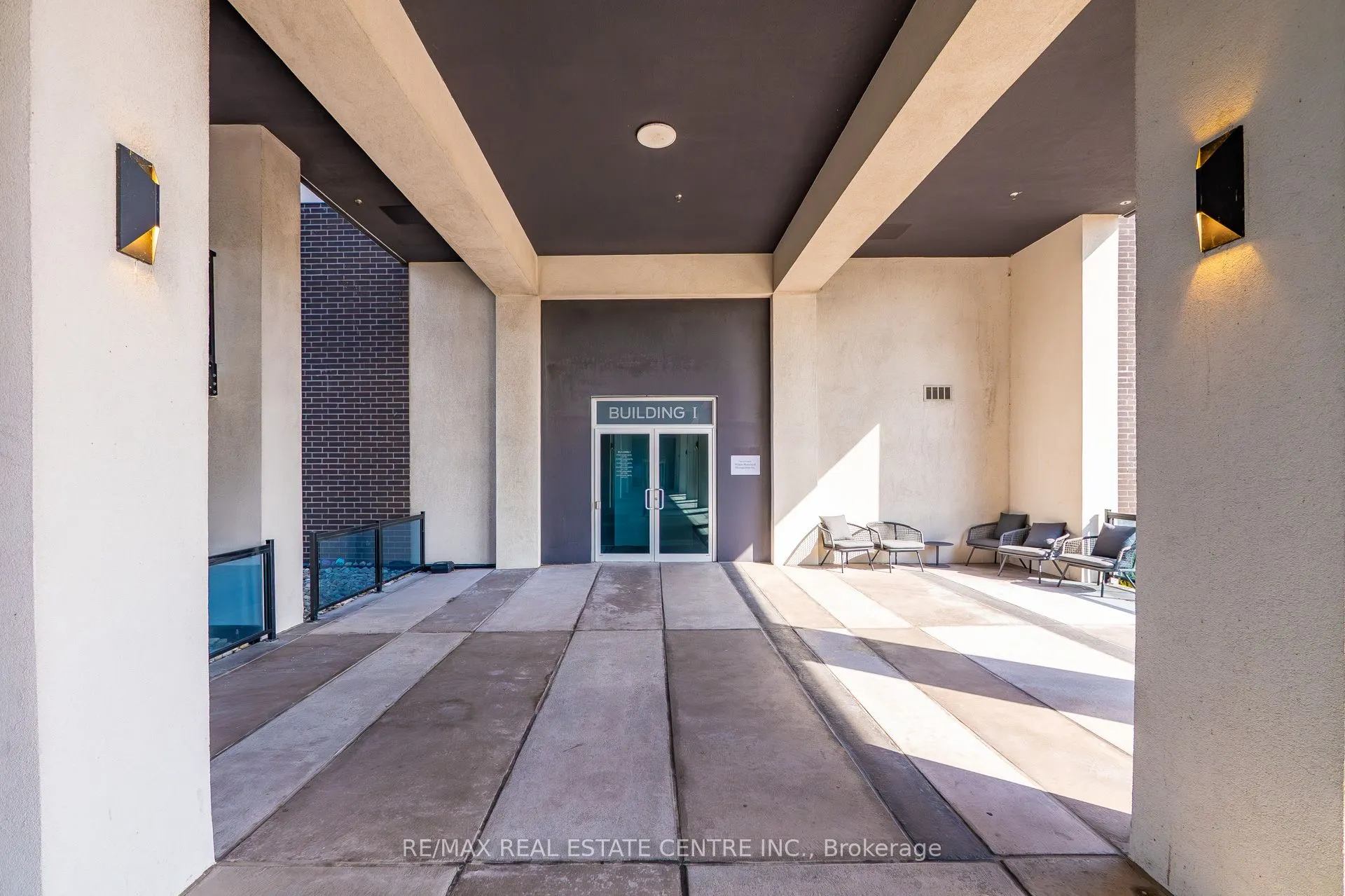 16 Concord Place, #402