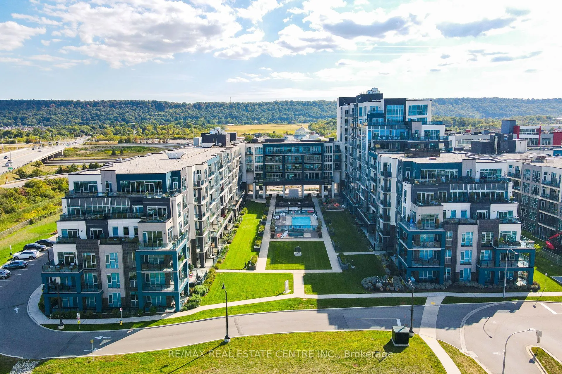 16 Concord Place, #402