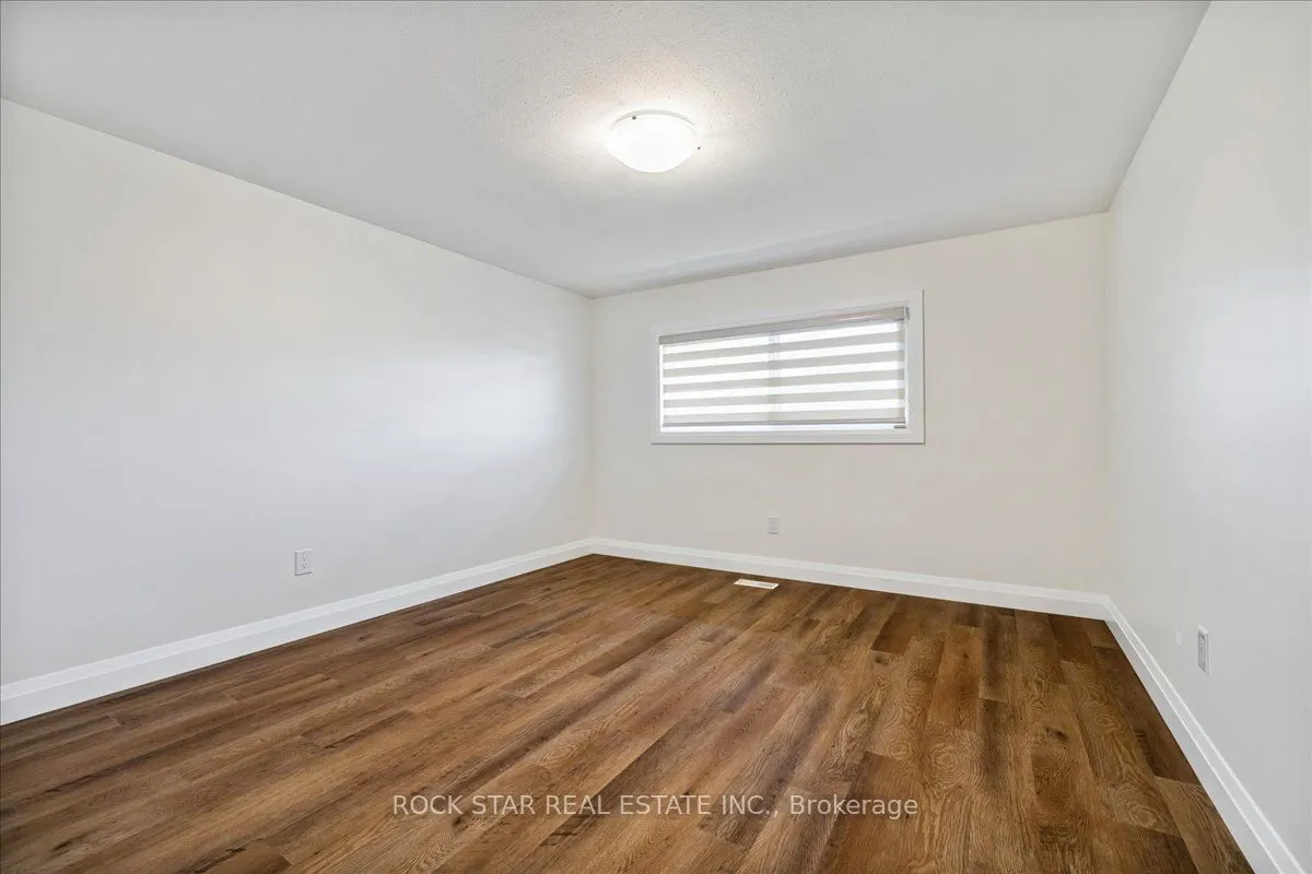 258 Pottruff Road N, #UPPER