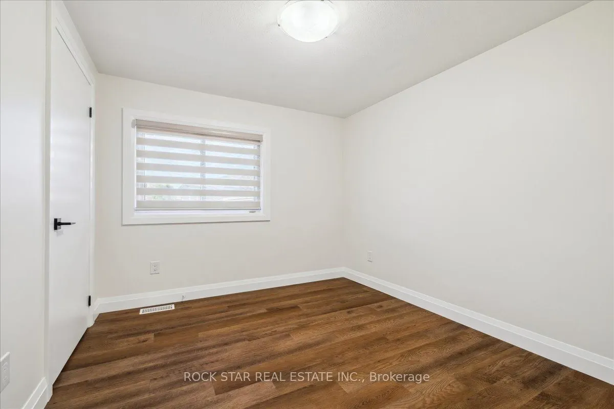 258 Pottruff Road N, #UPPER