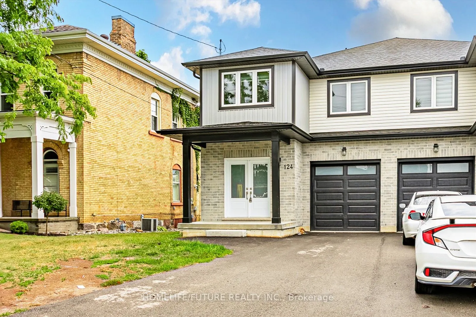 124 King Street E