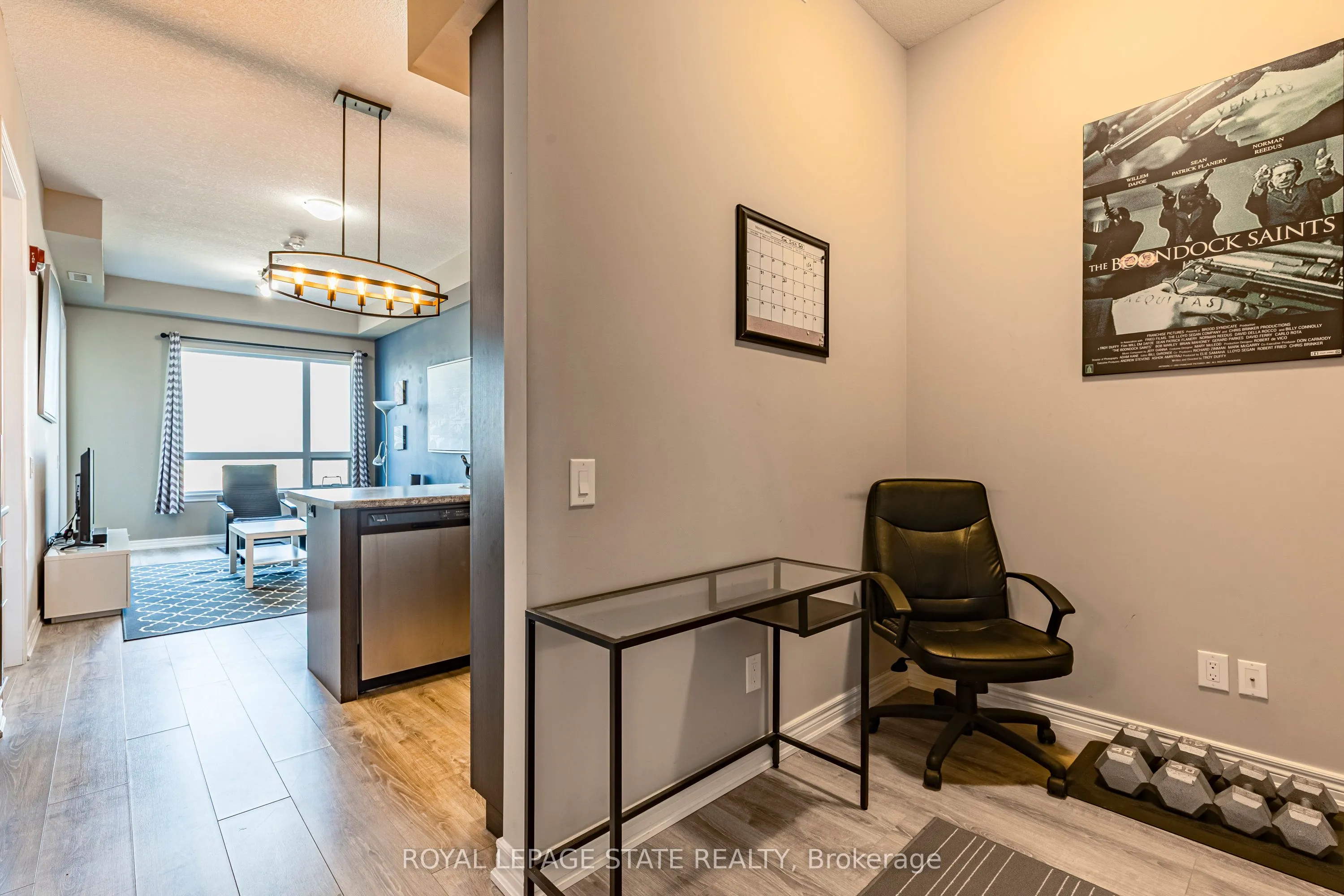 40 Esplanade Lane, #609