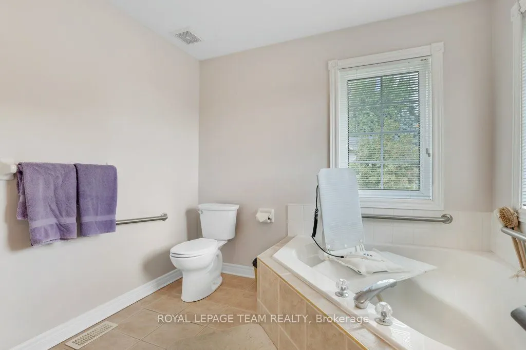 2120 Trailwood Drive