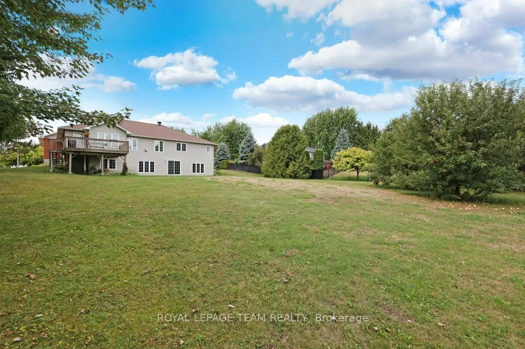 2120 Trailwood Drive
