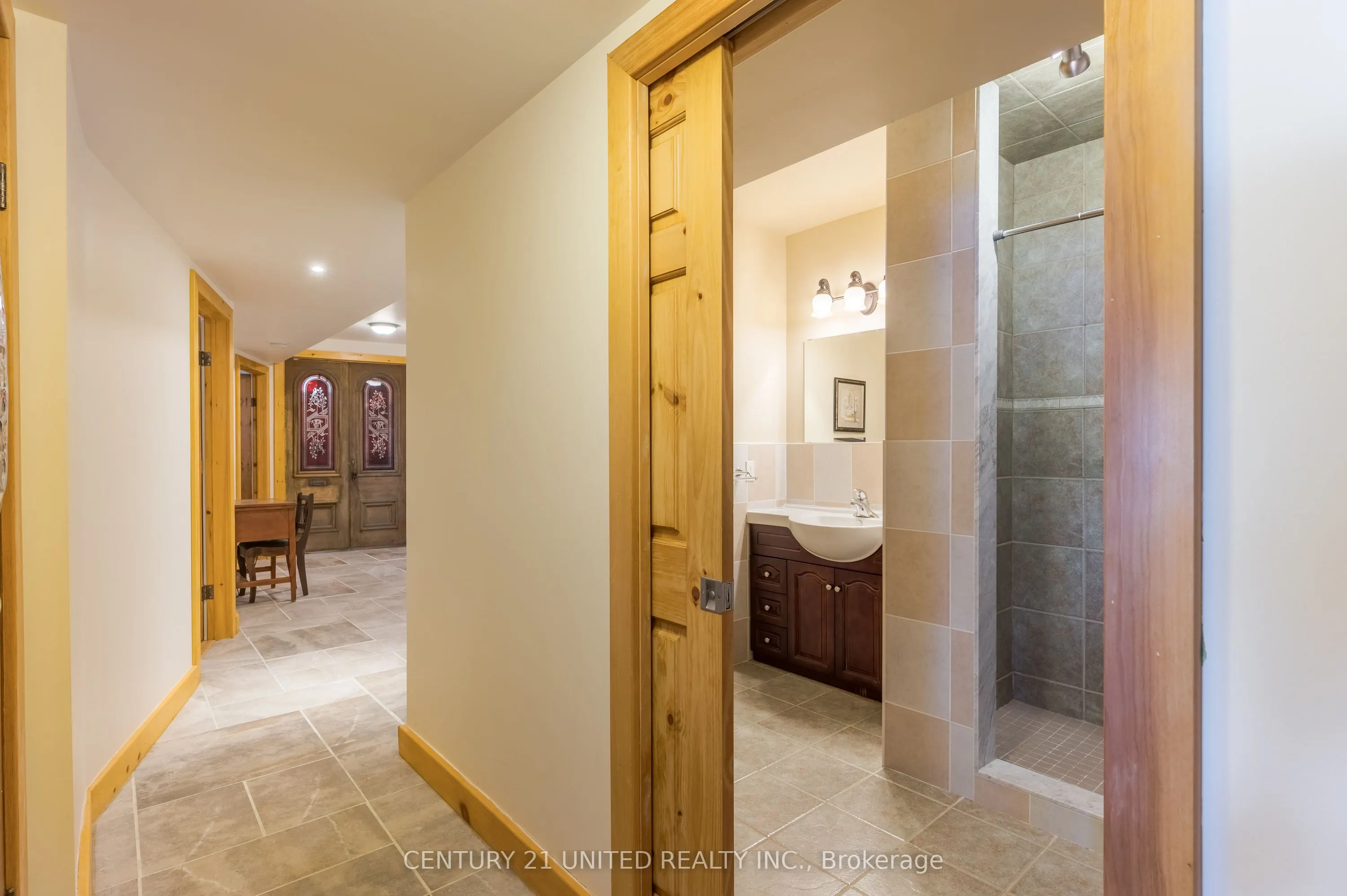 3069 Clear Lake Road W