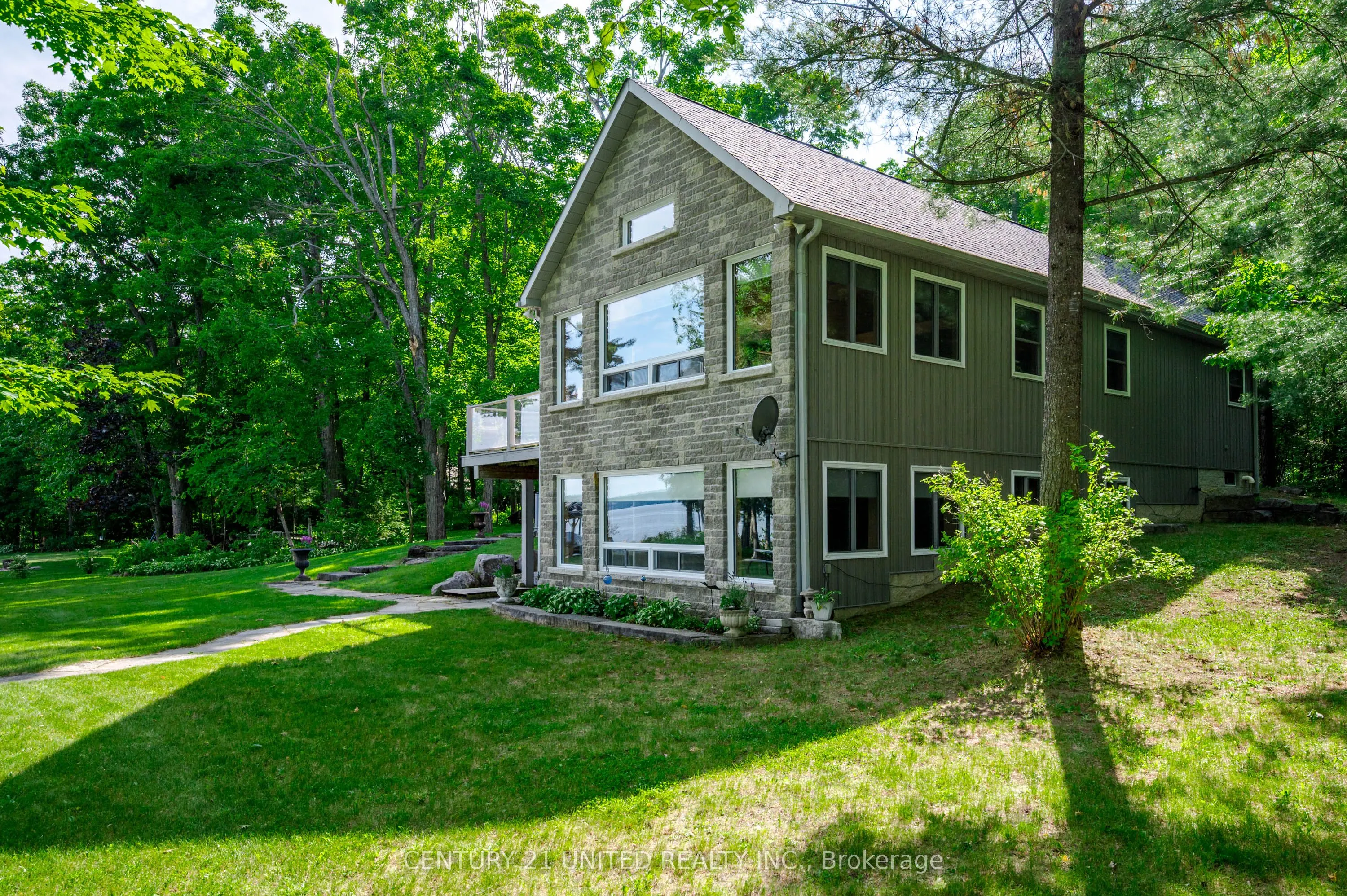 3069 Clear Lake Road W