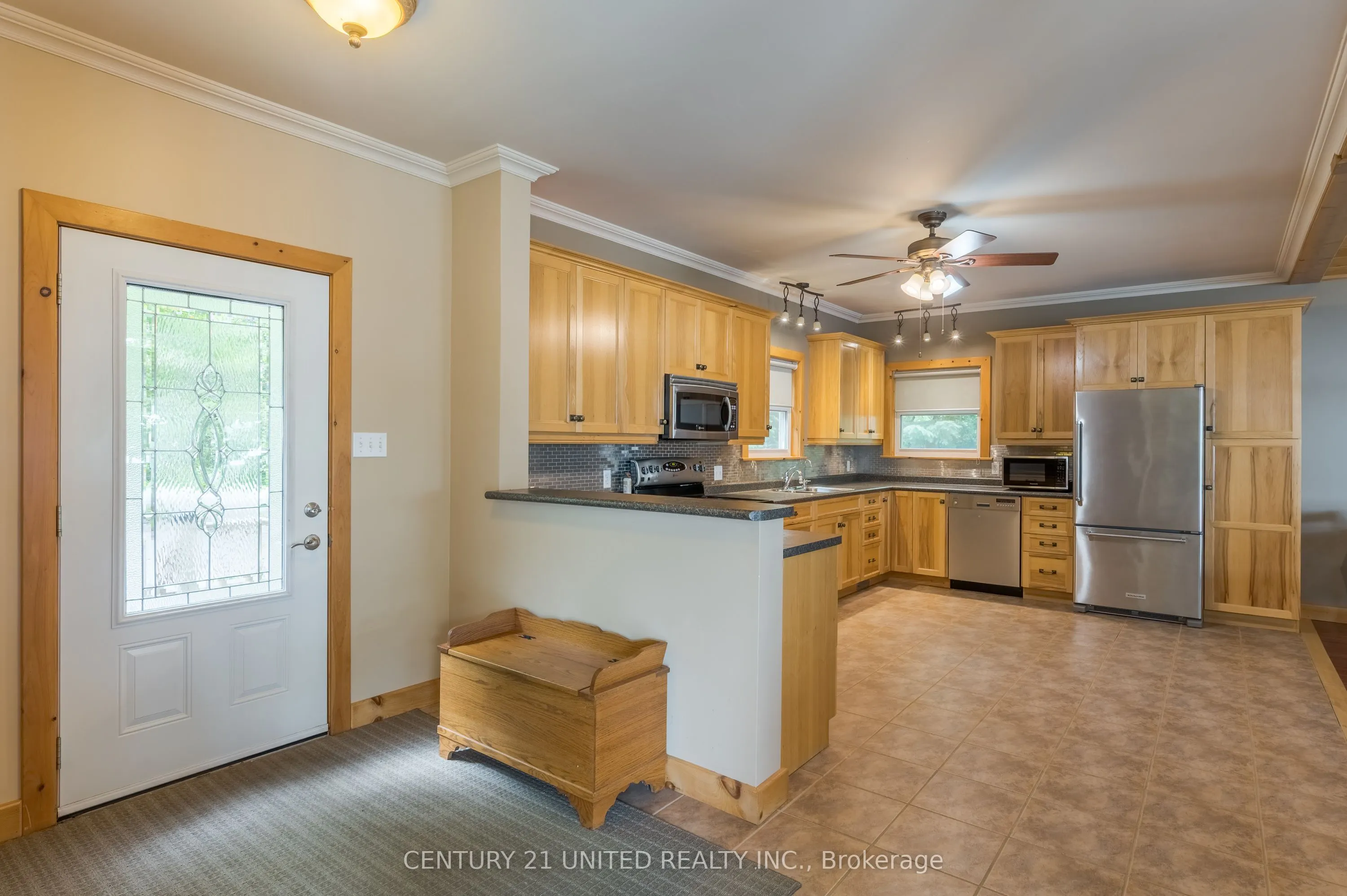 3069 Clear Lake Road W