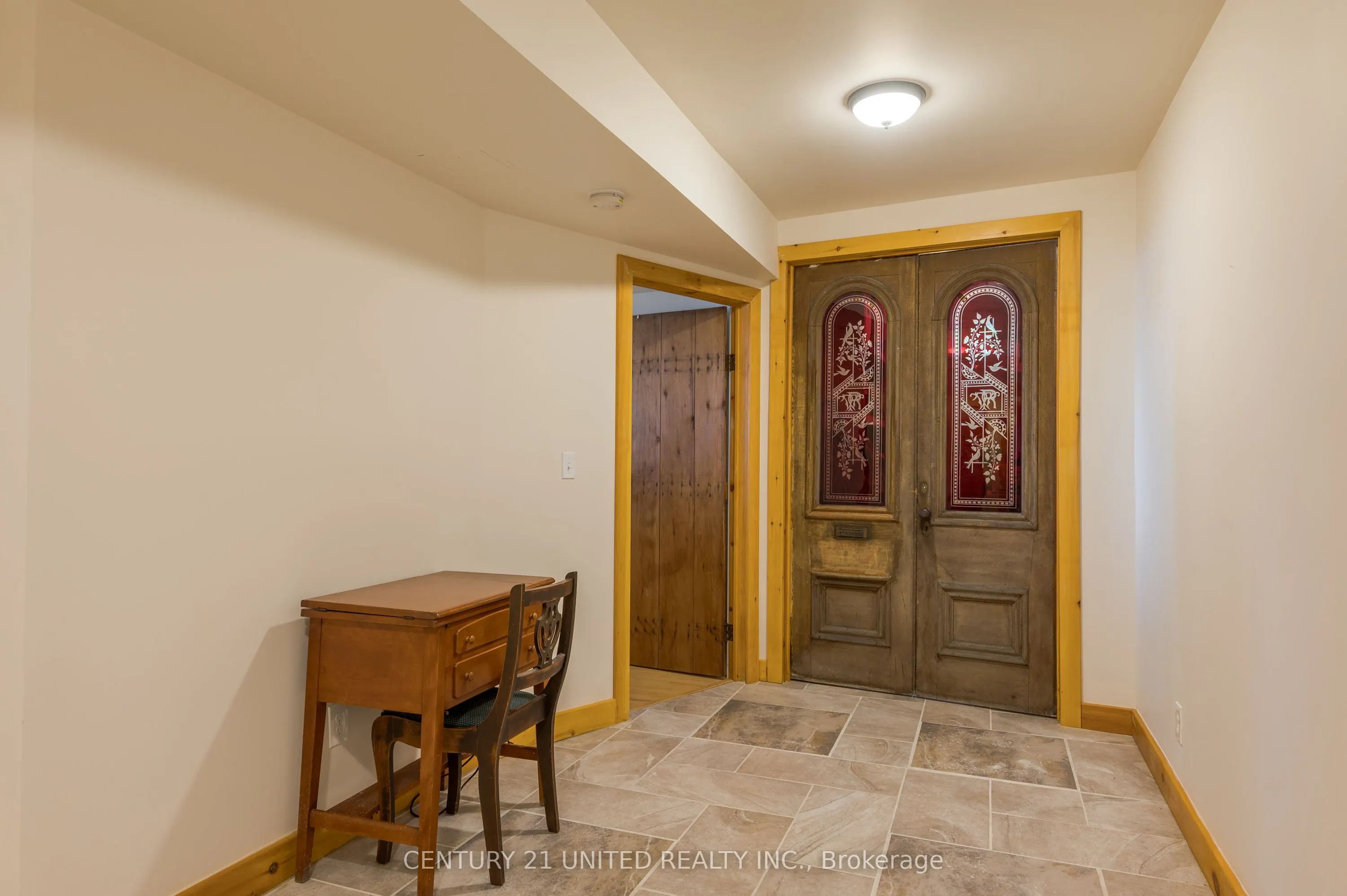 3069 Clear Lake Road W
