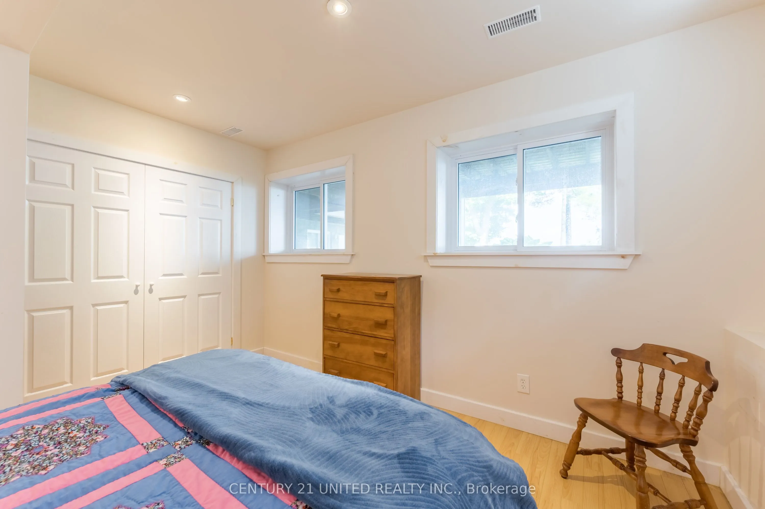 3069 Clear Lake Road W