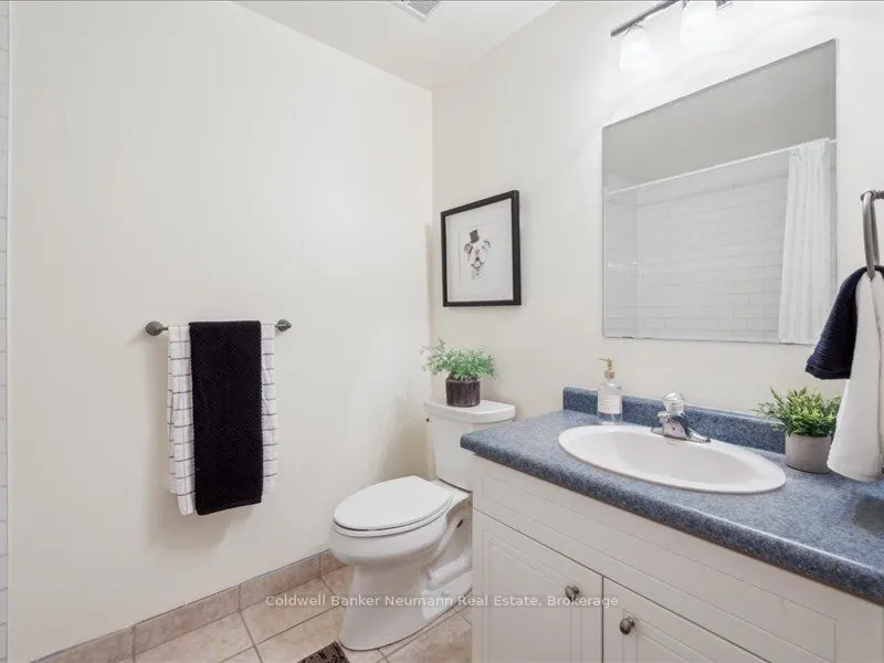 26 Ontario Street, #210